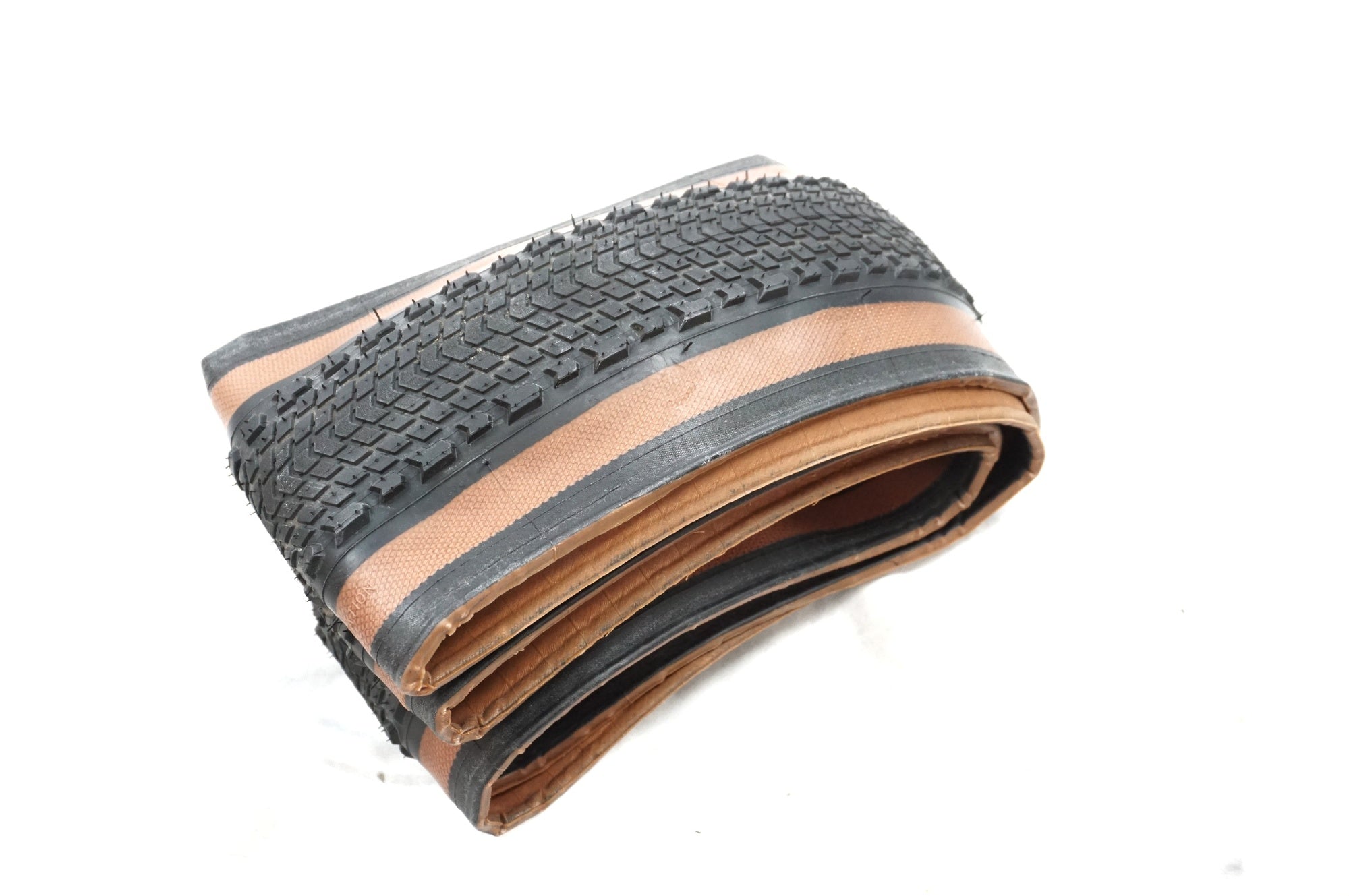 PIRELLI 「ピレリ」 CINTURATO GRAVEL H 27.5x1.8 タイヤ / 川越店