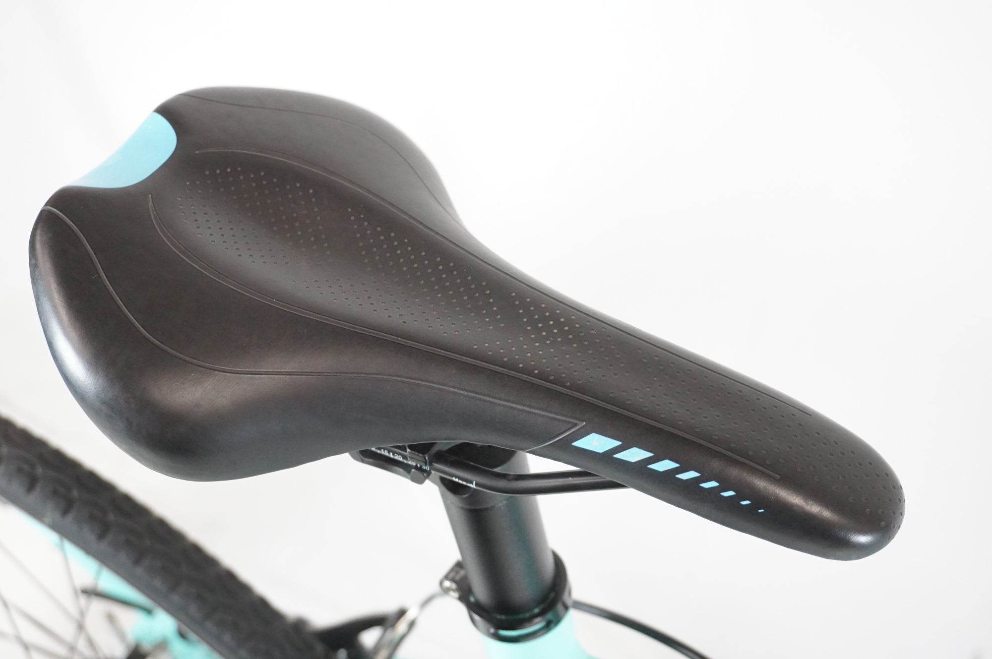 BIANCHI 「ビアンキ」 C SPORT 1 2020-2021年モデル クロスバイク / 宇都宮店