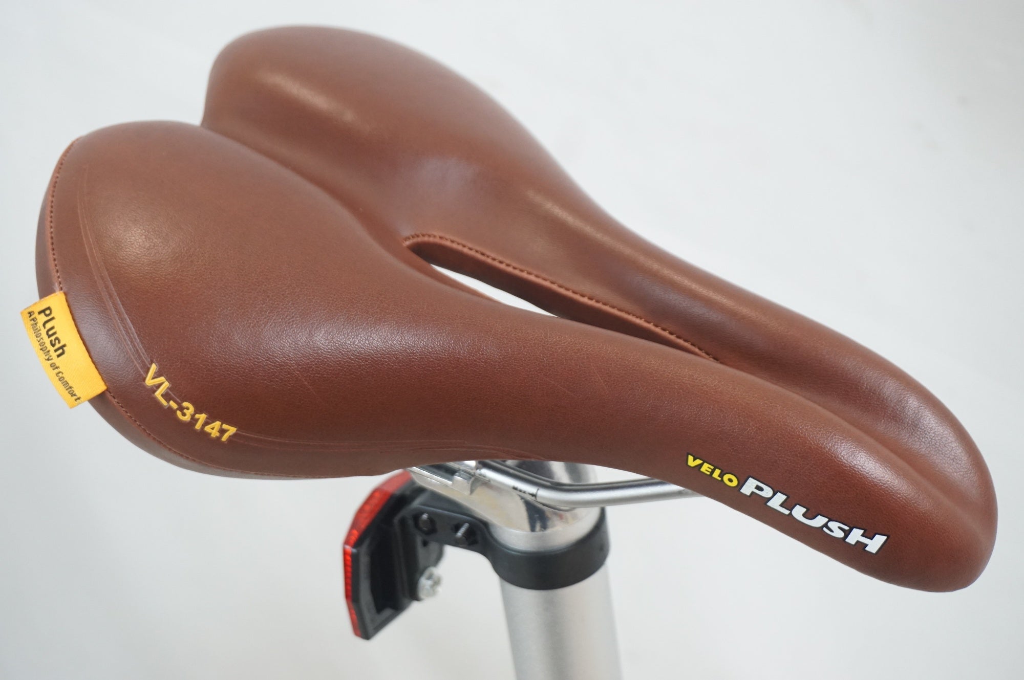 DAHON 「ダホン」 BOARDWALK D7 2023年モデル 20インチ 折り畳み自転車 / 福岡店