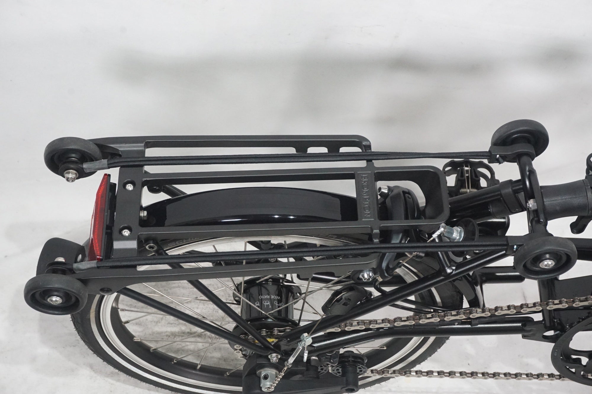BROMPTON 「ブロンプトン」 C LINE EXPLORE MID WITH RACK 2024年モデル 16インチ 折りたたみ自転車 / AKIBA店