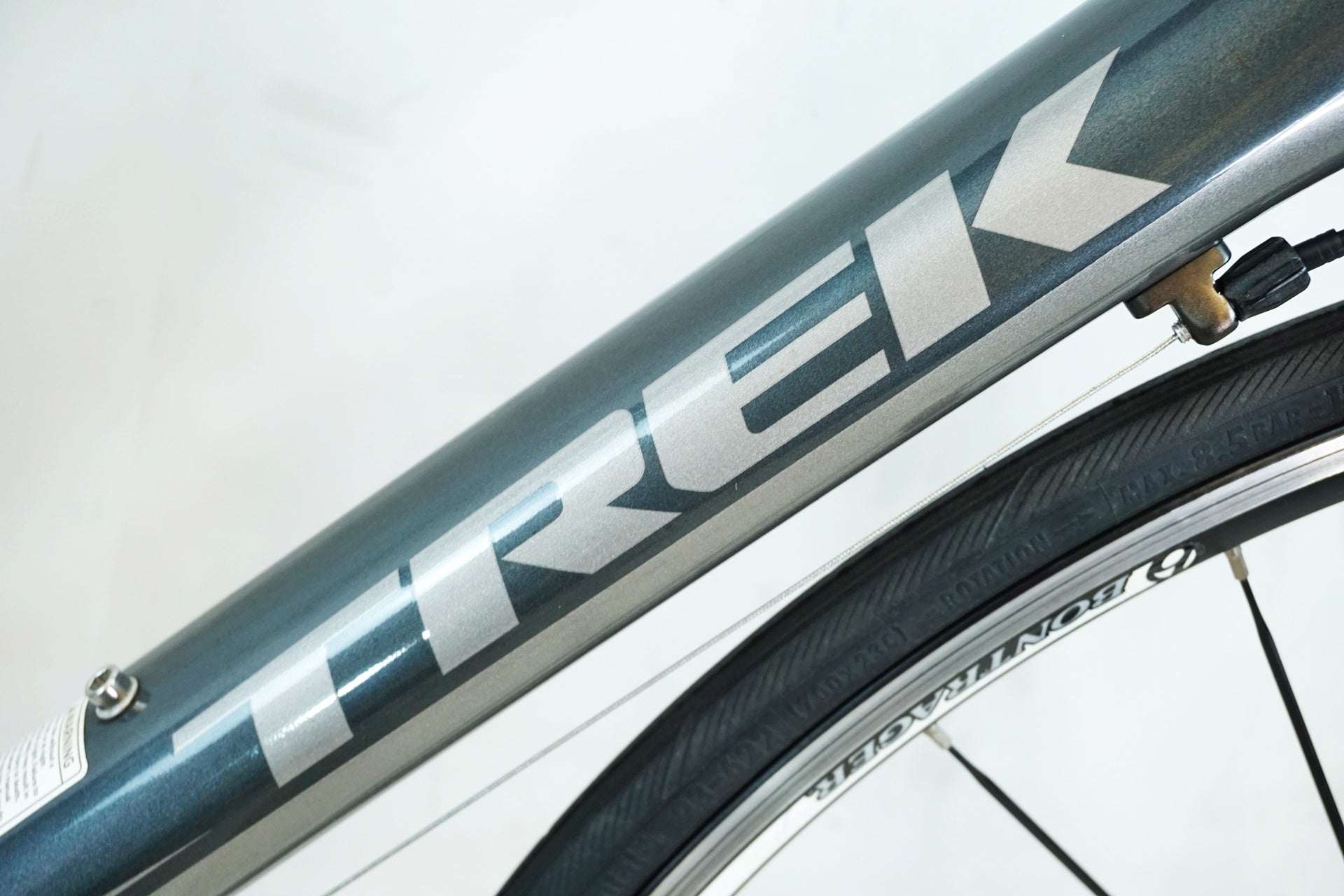 TREK 「トレック」 7.7FX 2013年モデル カスタム クロスバイク / 有明ガーデン店