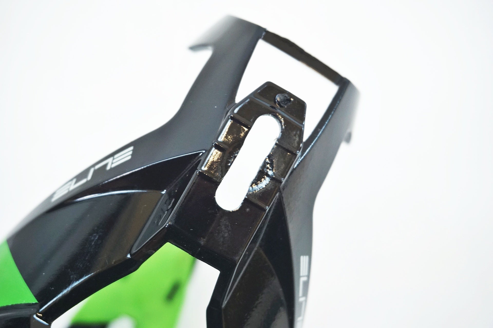 ELITE 「エリート」 CUSTOM RACE PLUS ボトルケージ / 有明ガーデン店