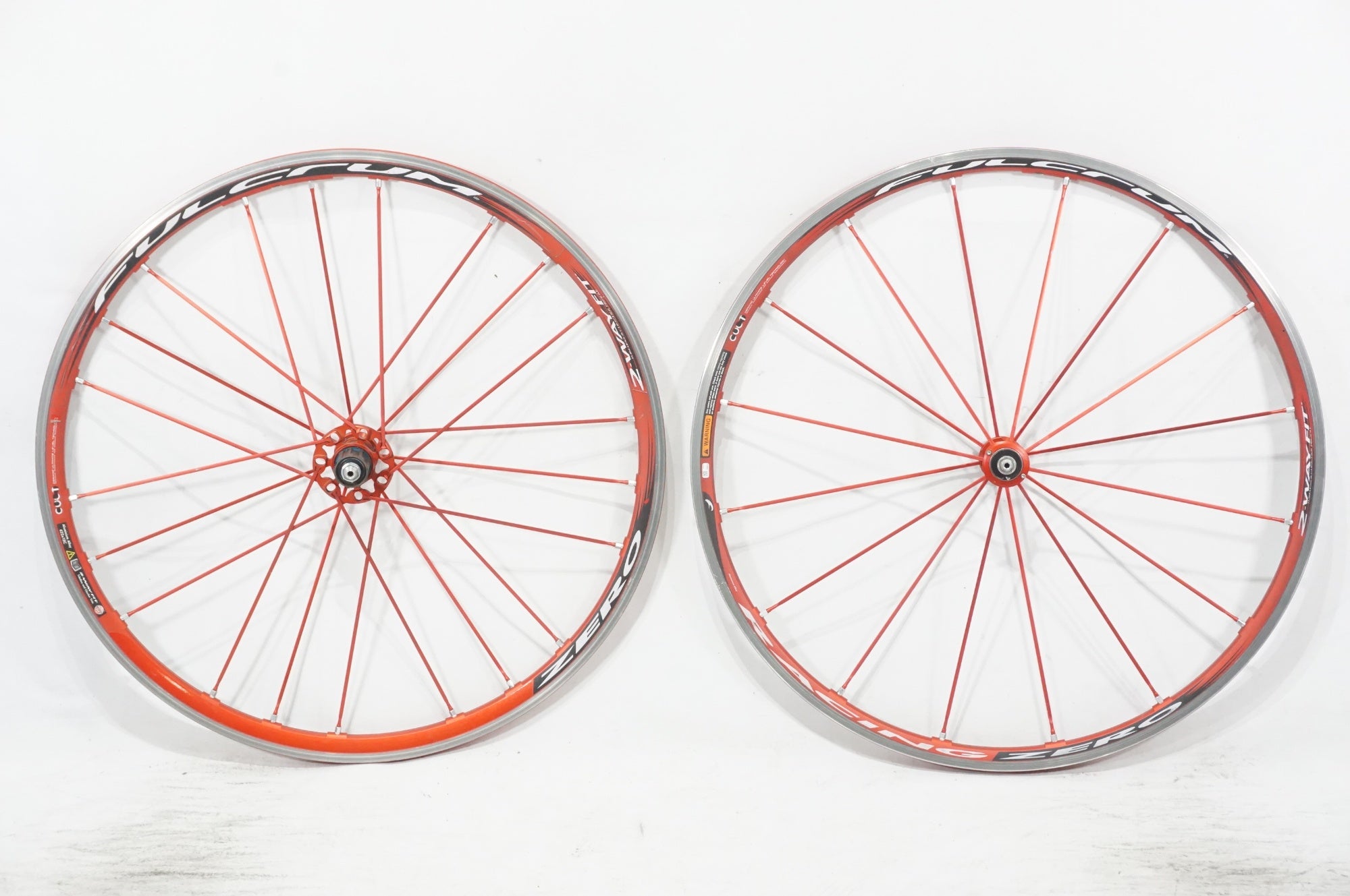 ジャイアントホイールセット700c 早急に売りたいです ジャイアント GIANT SLR1 AERO ホイールセット カーボン 700C 11