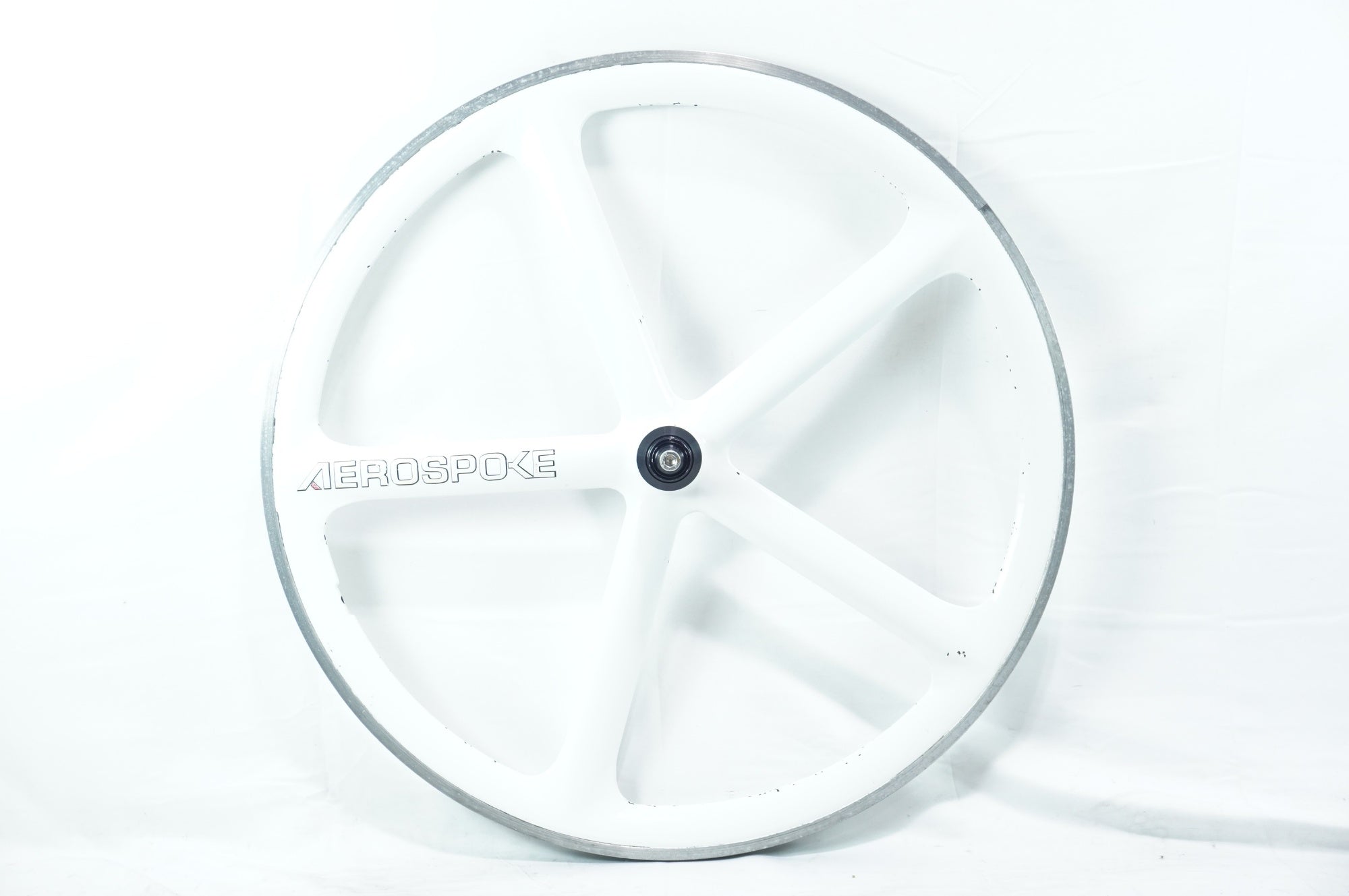 AEROSPOKE 「エアロスポーク」 バトン リアホイール / バイチャリ中目黒店