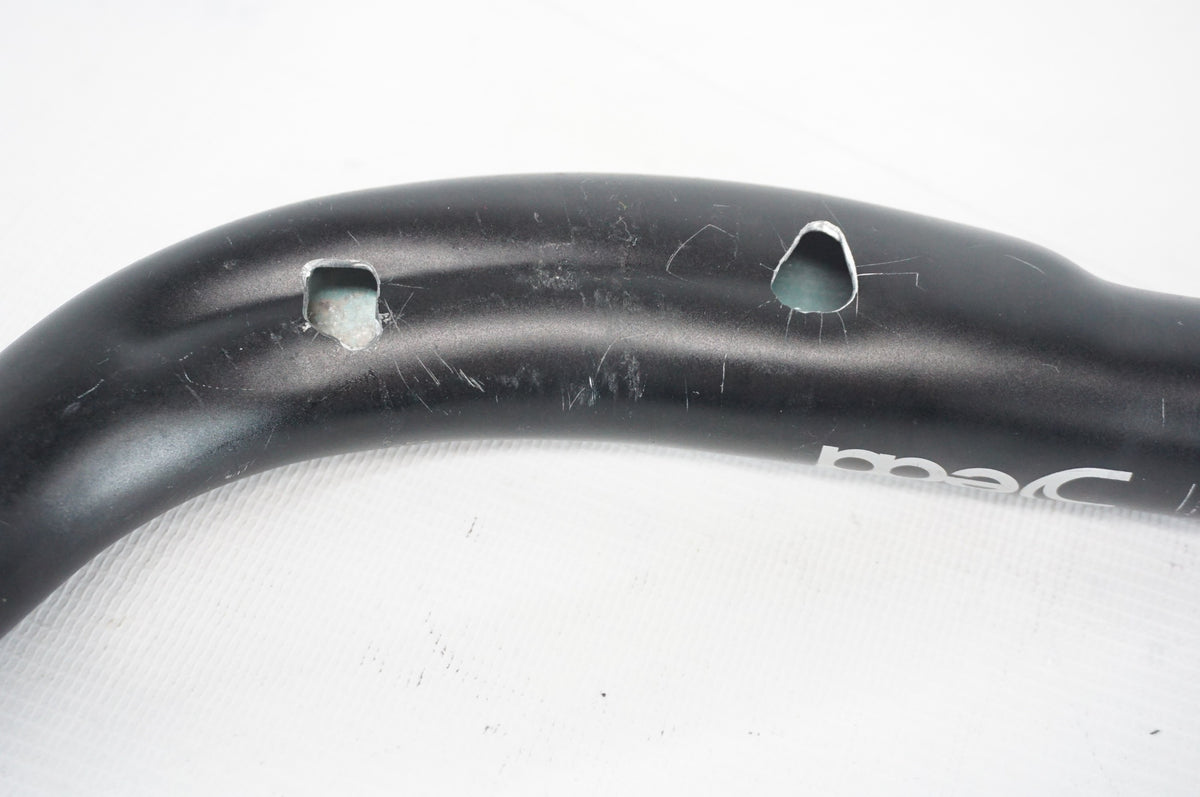 DEDA 「デダ」 SUPERZERO ALLOY Φ31.7 400mm ハンドル / 阪急塚口店