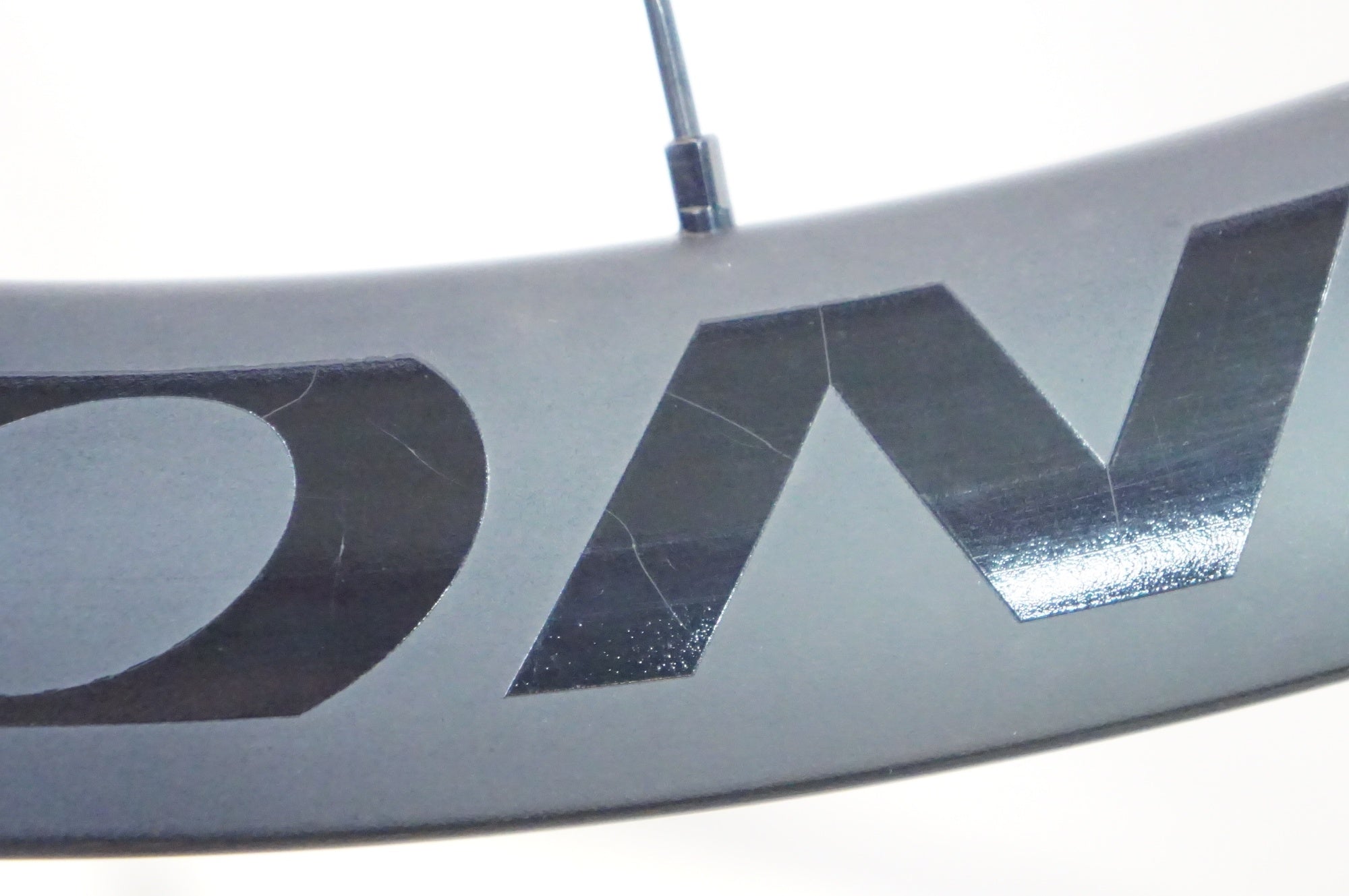 BONTRAGER 「ボントレガー」 AEOLUS PRO 37 DISC シマノ11速 ホイールセット / 熊谷本店