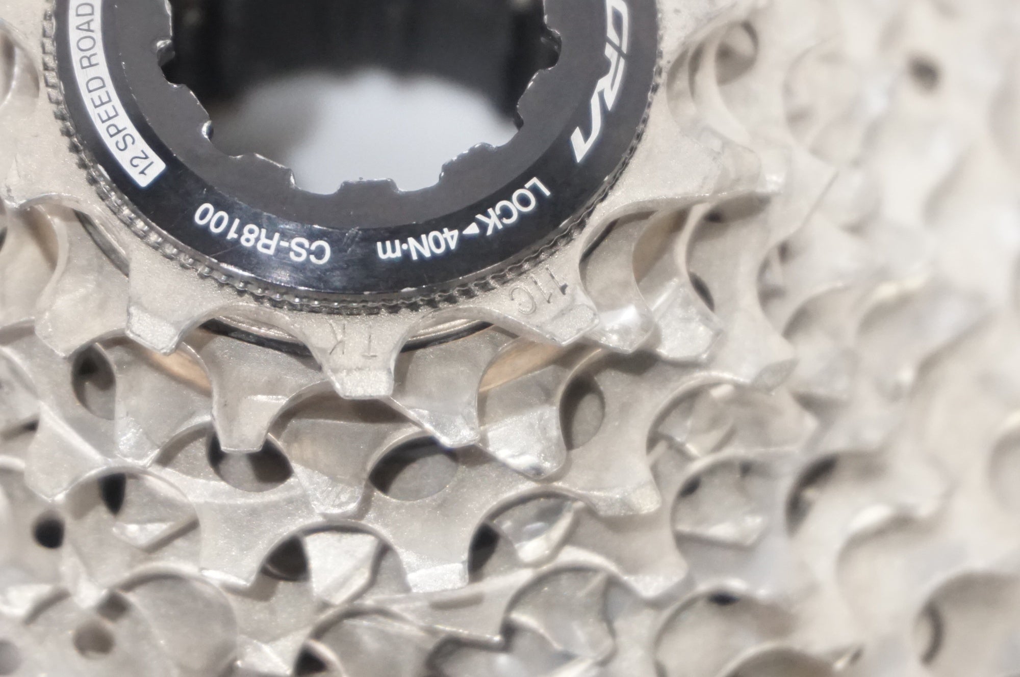 SHIMANO 「シマノ」 ULTEGRA CS-R8100 11-30T スプロケット / AKIBA店