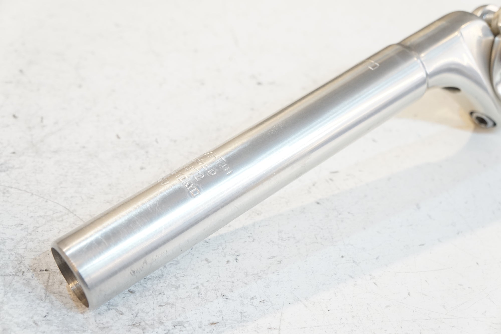 NITTO 「ニットー」 NJ-SP72 W30 φ27.2 210mm シートポスト / バイチャリ浦和ベース