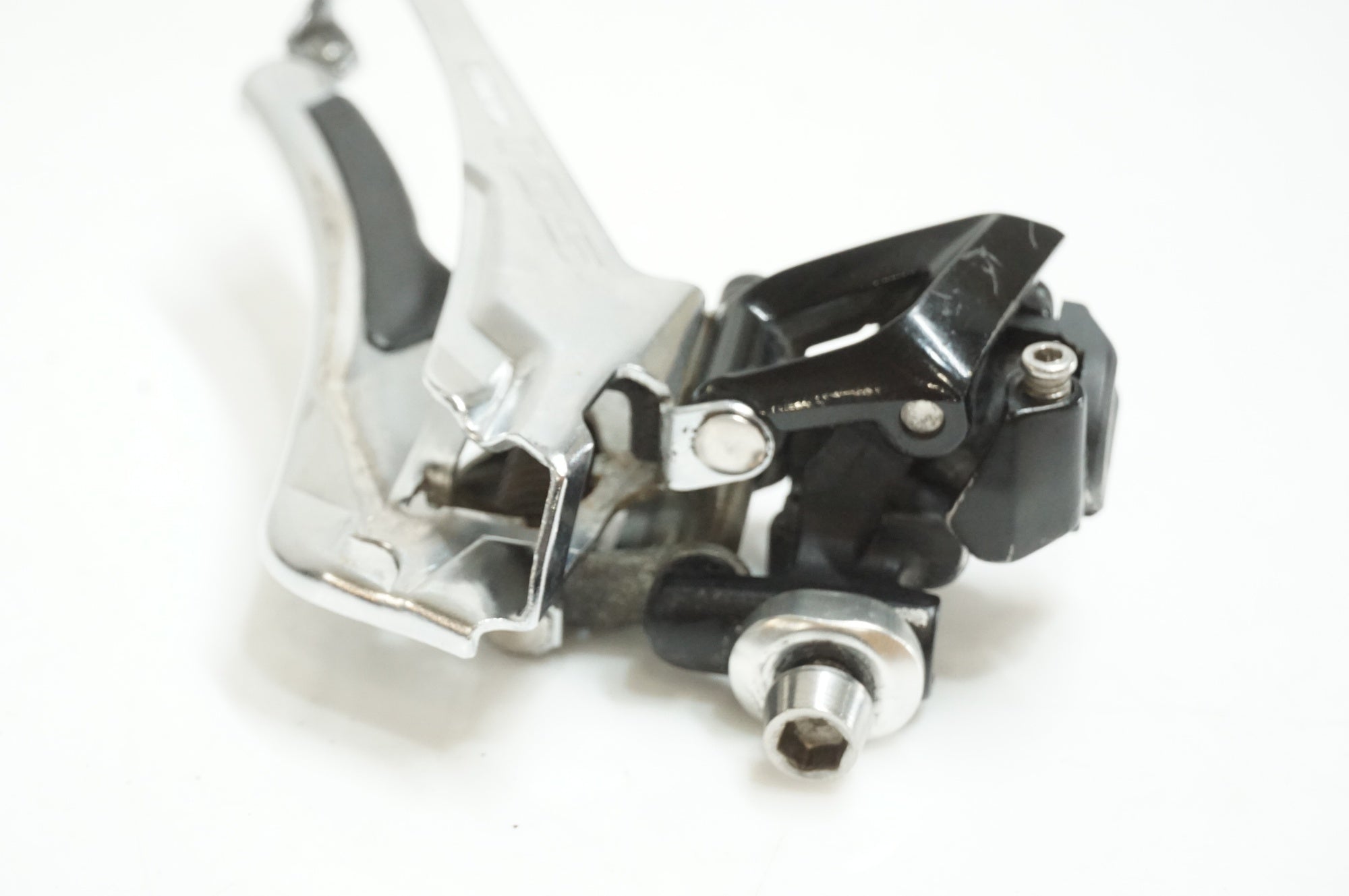 SHIMANO 「シマノ」 105 FD-R7000 フロントディレイラー / 大宮店