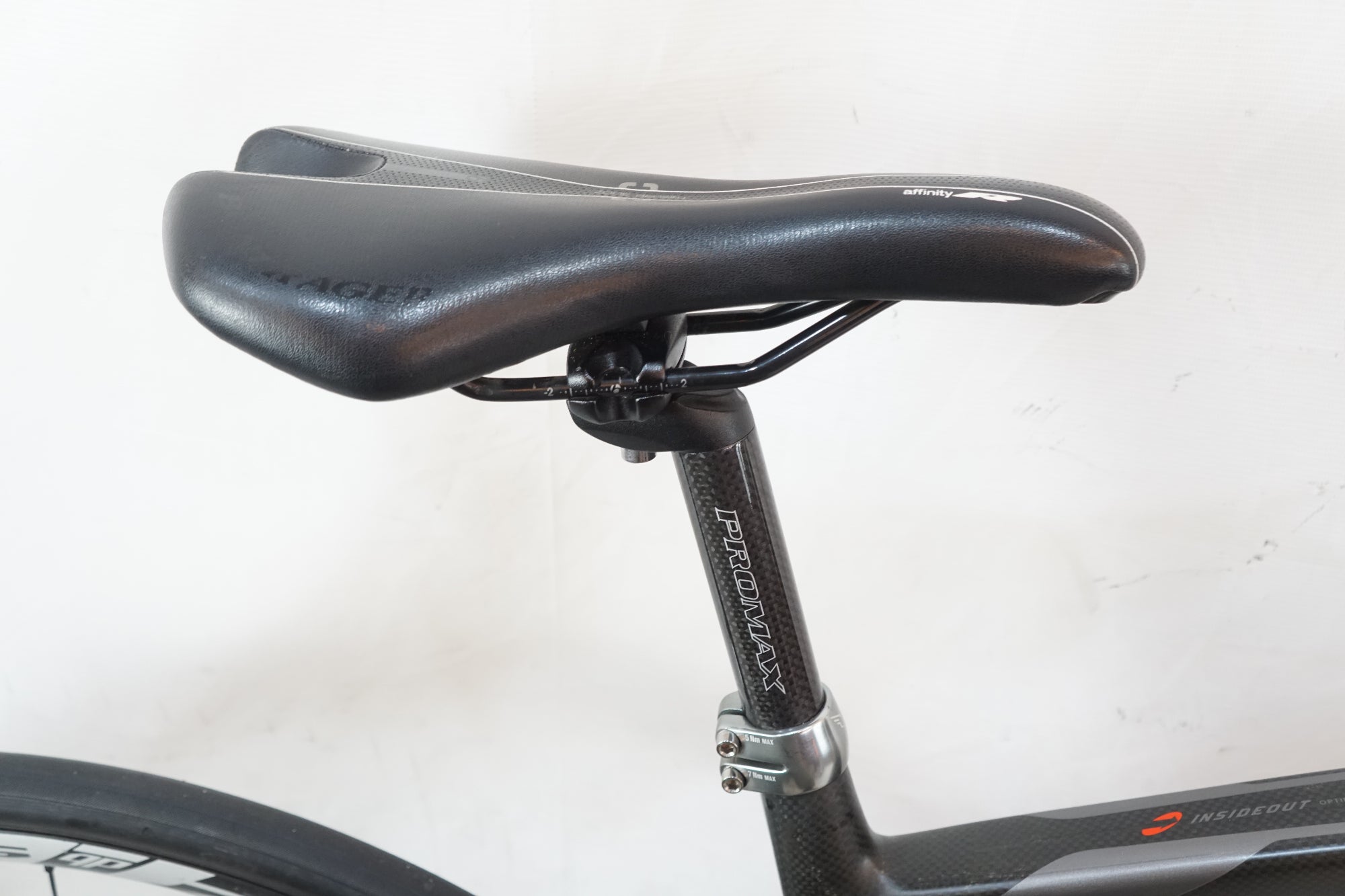 FELT 「フェルト」 Z2 DISC ULTEGRA 2015年モデル ロードバイク / 熊谷本店