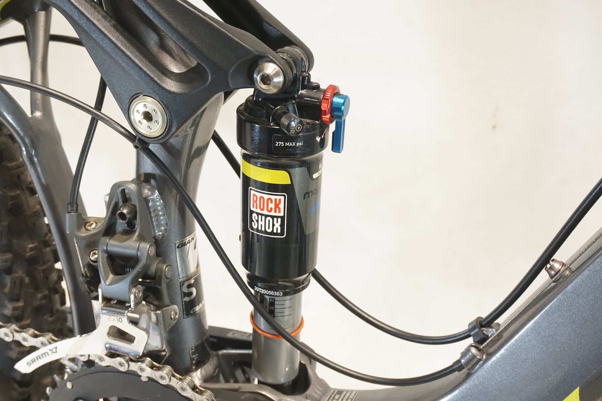 GIANT 「ジャイアント」 REIGN 2 2012年モデル 26インチ マウンテンバイク / 横浜戸塚店