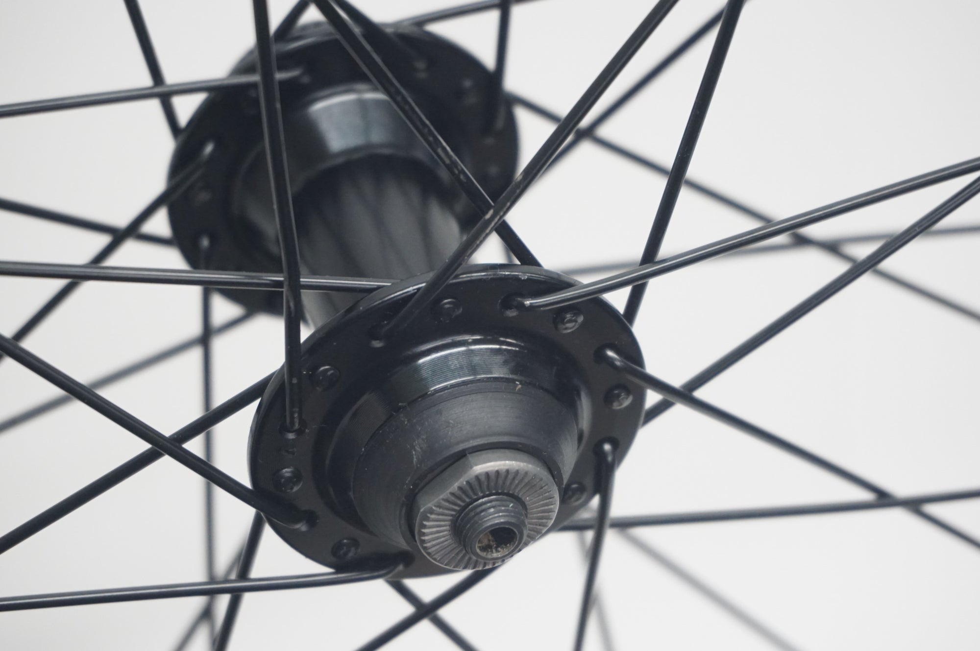 BONTRAGER 「ボントレガー」 PARADIGM DISC シマノ10速 ホイールセット / 福岡店