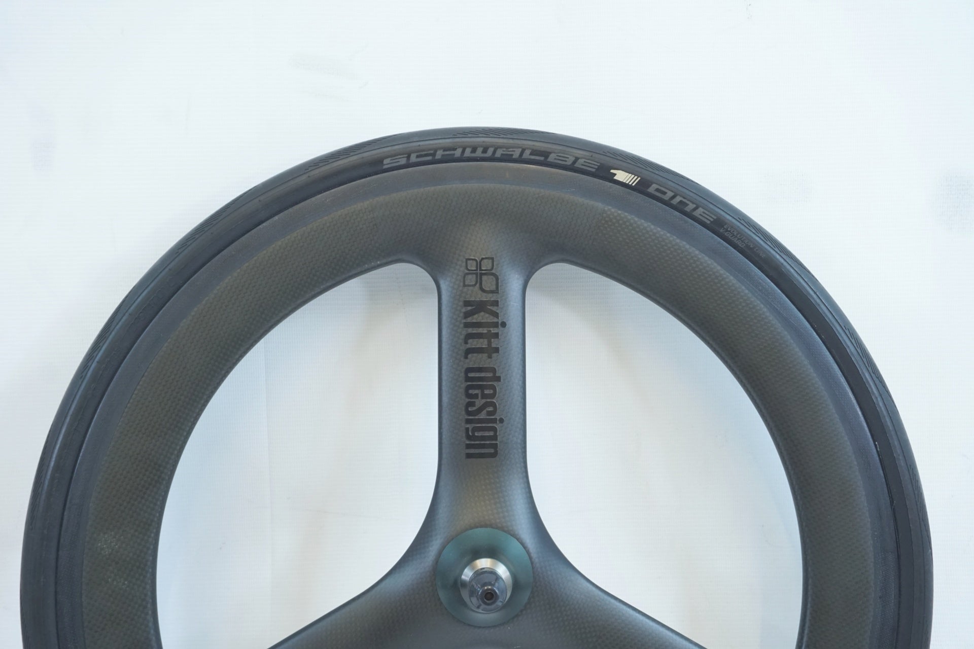 KITT DESIGN 「キット デザイン」 CARBON WHEEL シマノ 11S バトン ホイール / 有明ガーデン店