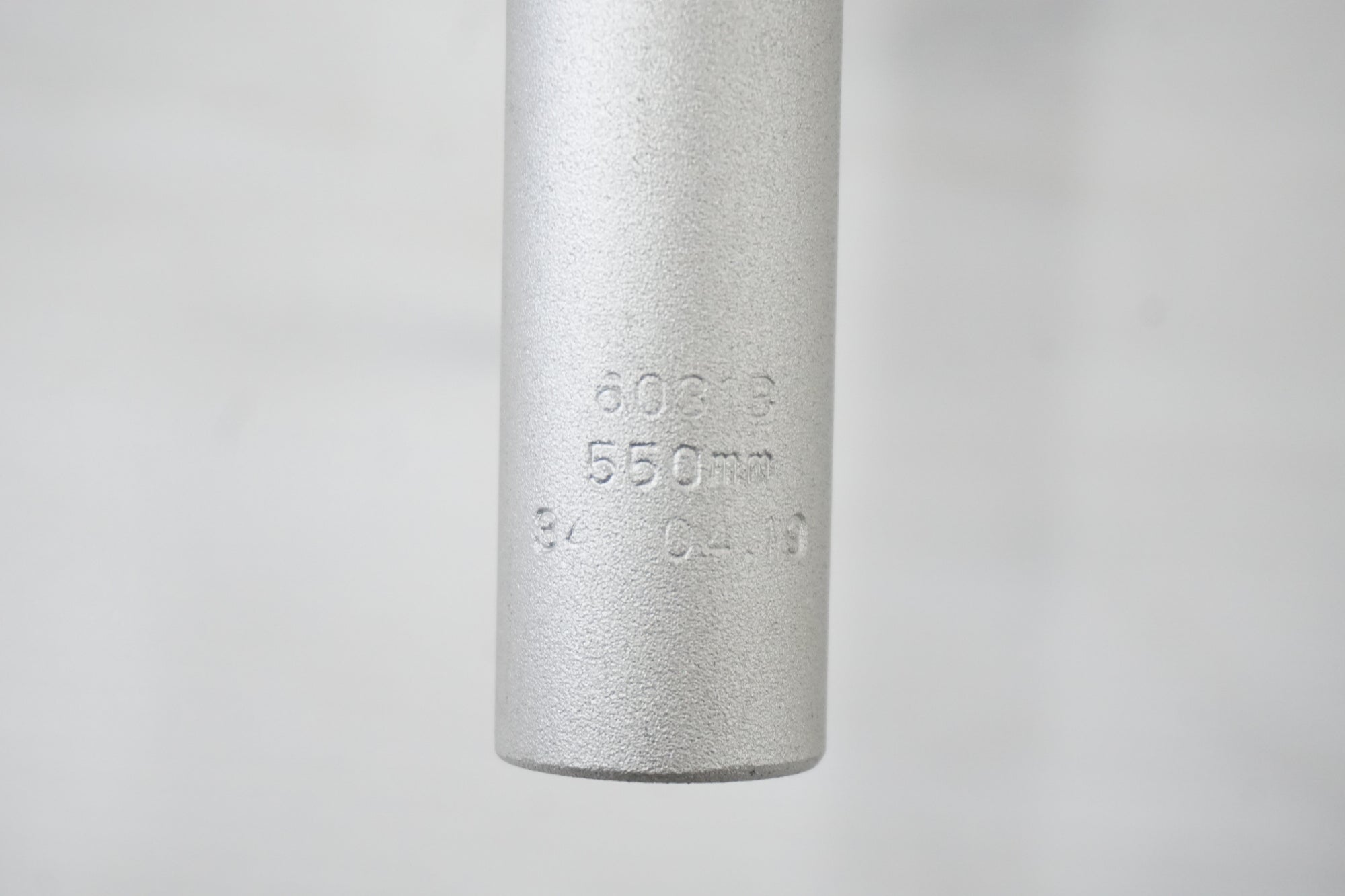 VENO 「ヴェノ」 Φ31.8 550mm ハンドル / 奈良店