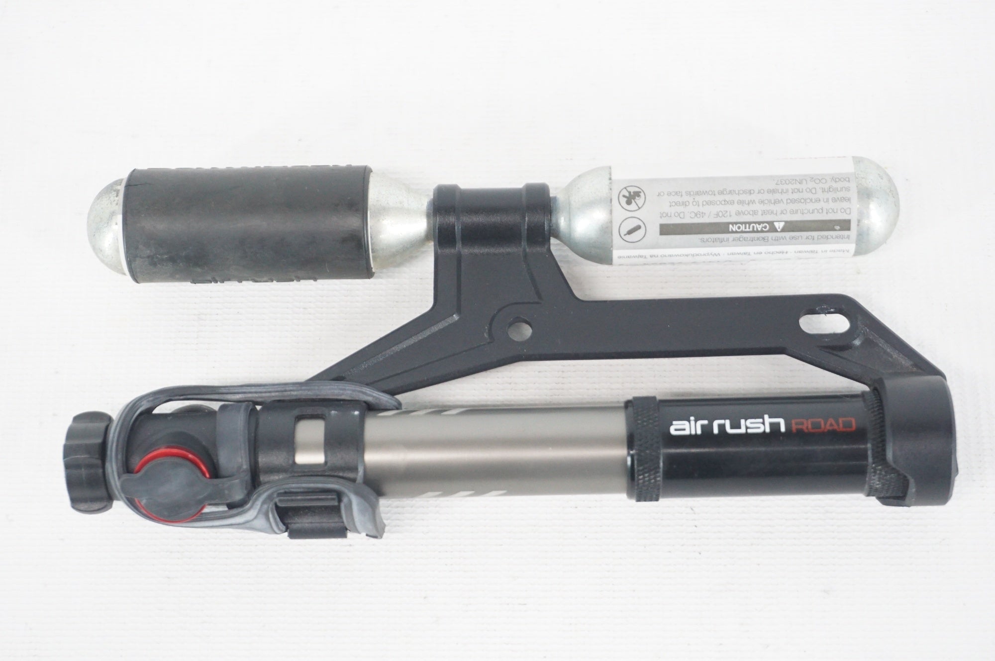 BONTRAGER 「ボントレガー」 AIR RUSH ROAD 携帯ポンプセット / 阪急塚口店