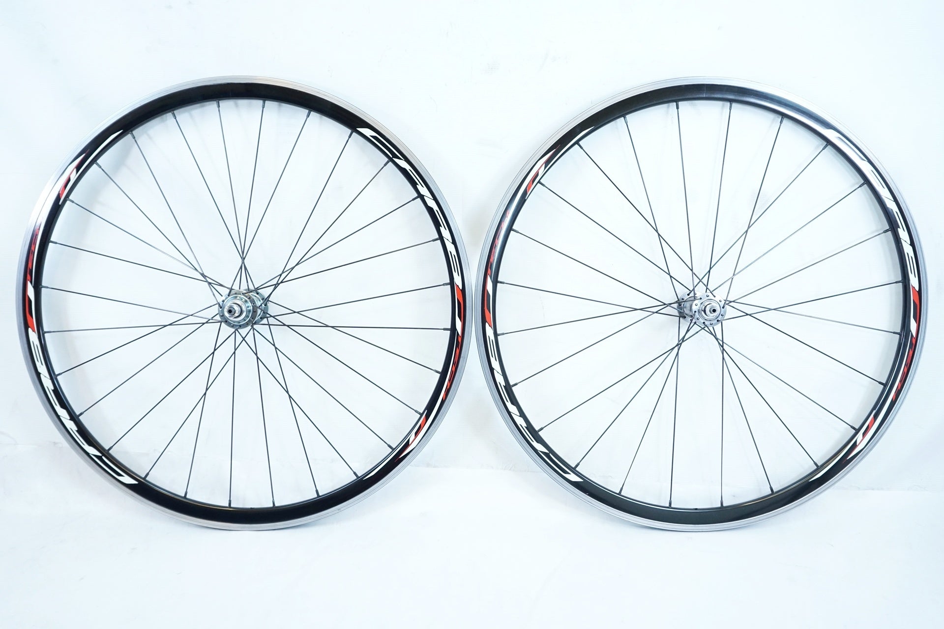 CARBOTECH 「カーボテック」 シマノ10S ホイールセット / 有明ガーデン店