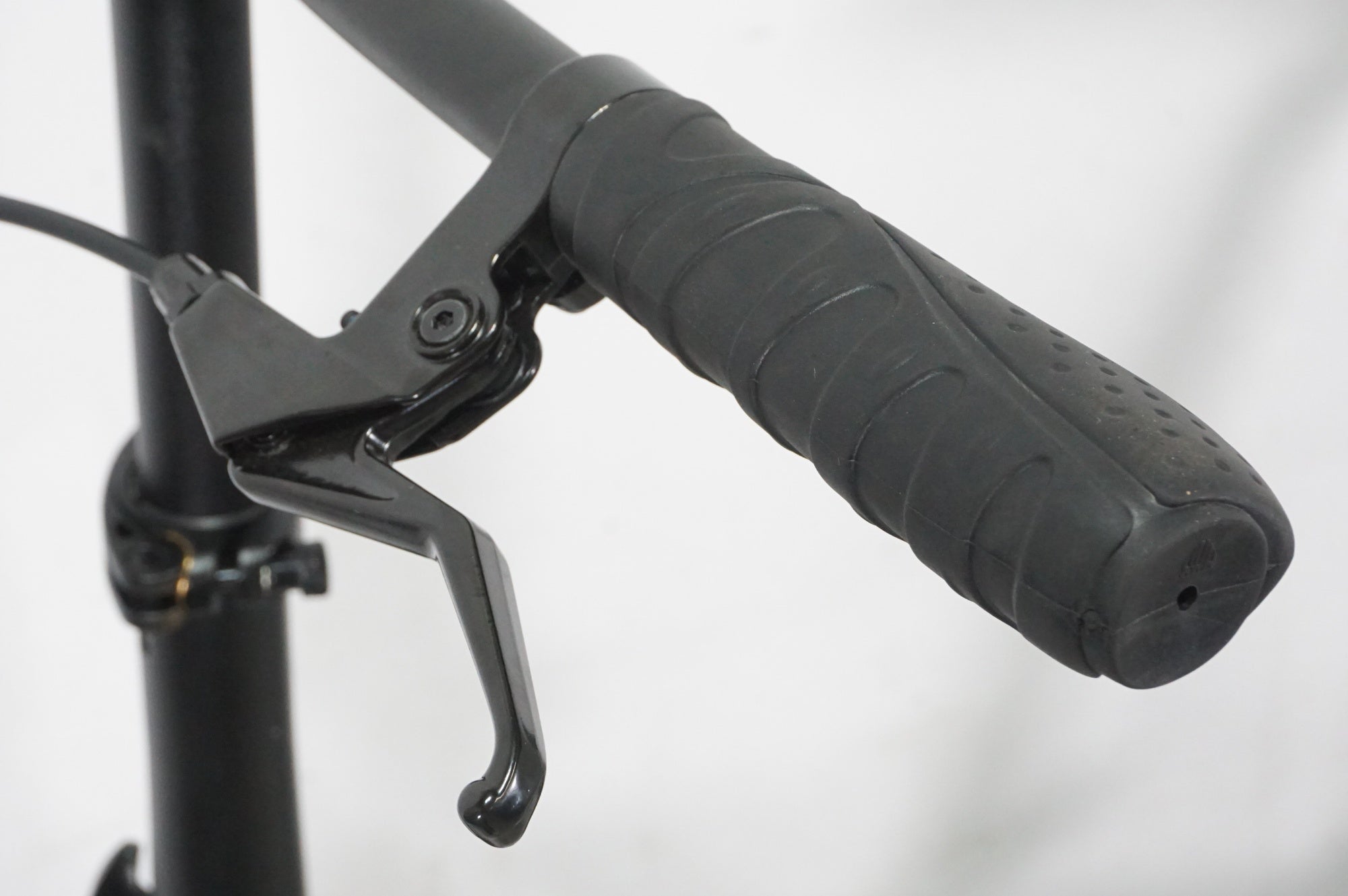 TERN 「ターン」 LINK B8 2023年モデル 20インチ 折りたたみ自転車 / AKIBA店