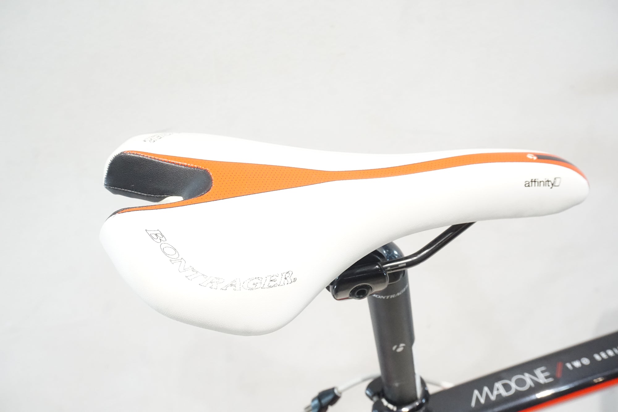 TREK 「トレック」 MADONE 2.1 2013年モデル ロードバイク / 横浜戸塚店