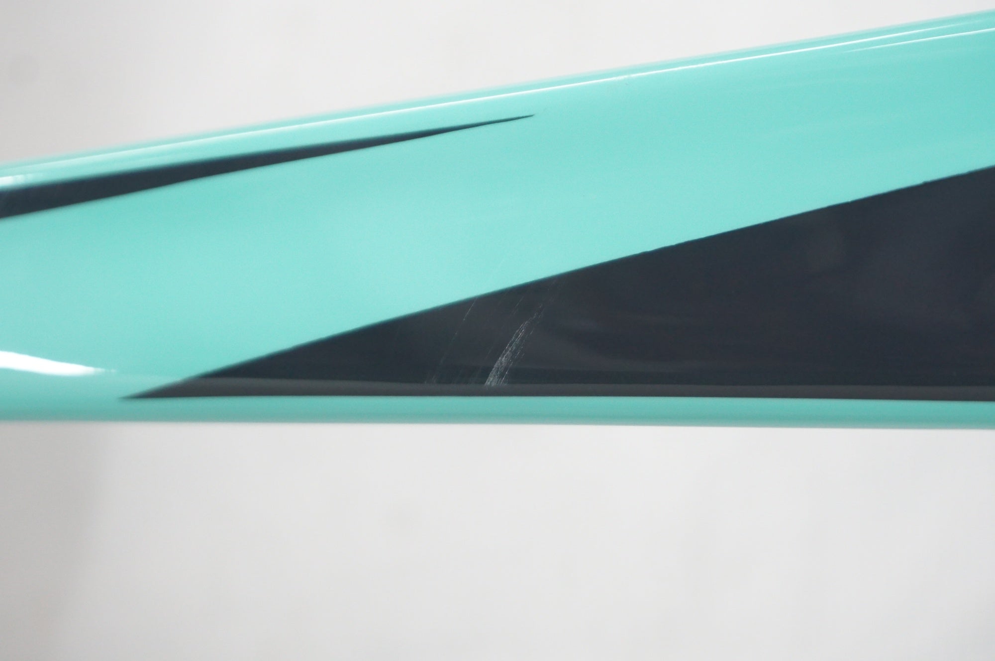 BIANCHI 「ビアンキ」 OLTRE COMP 105 Di2 2024年モデル ロードバイク / 阪急塚口店