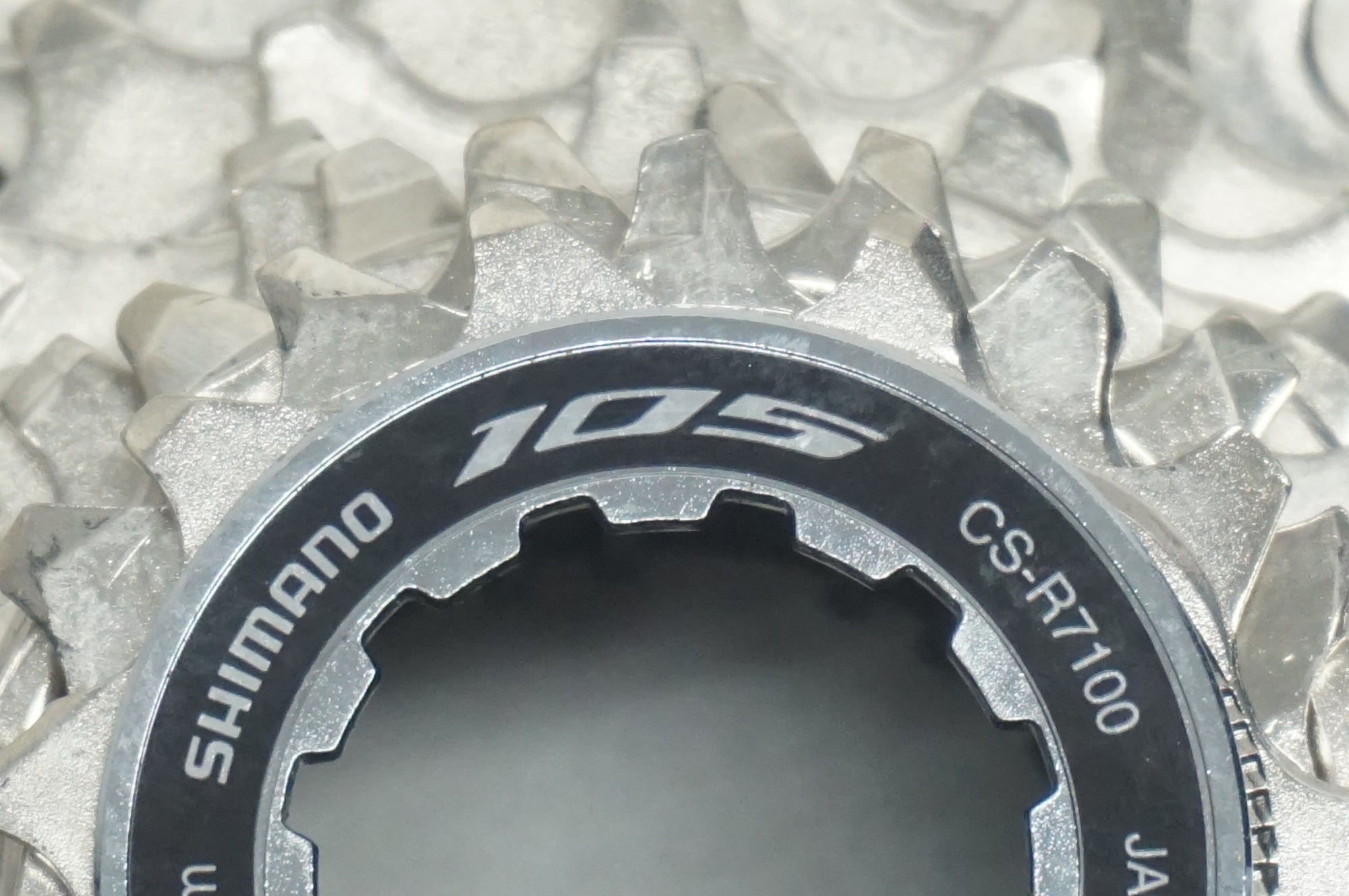 SHIMANO 「シマノ」 105 CS-R7100 11-34T スプロケット / 福岡店