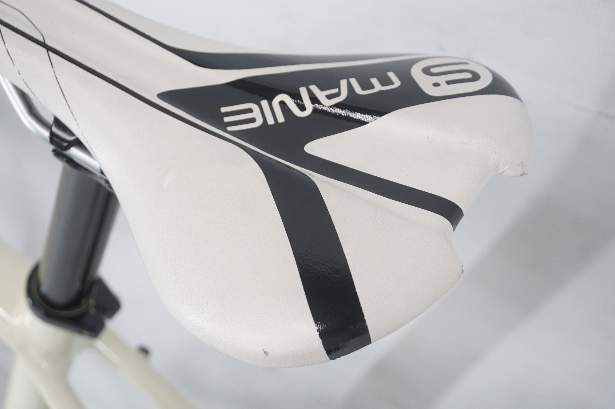 TREK 「トレック」 DOMANE AL 4 2021-2023年モデル ロードバイク / 阪急塚口店