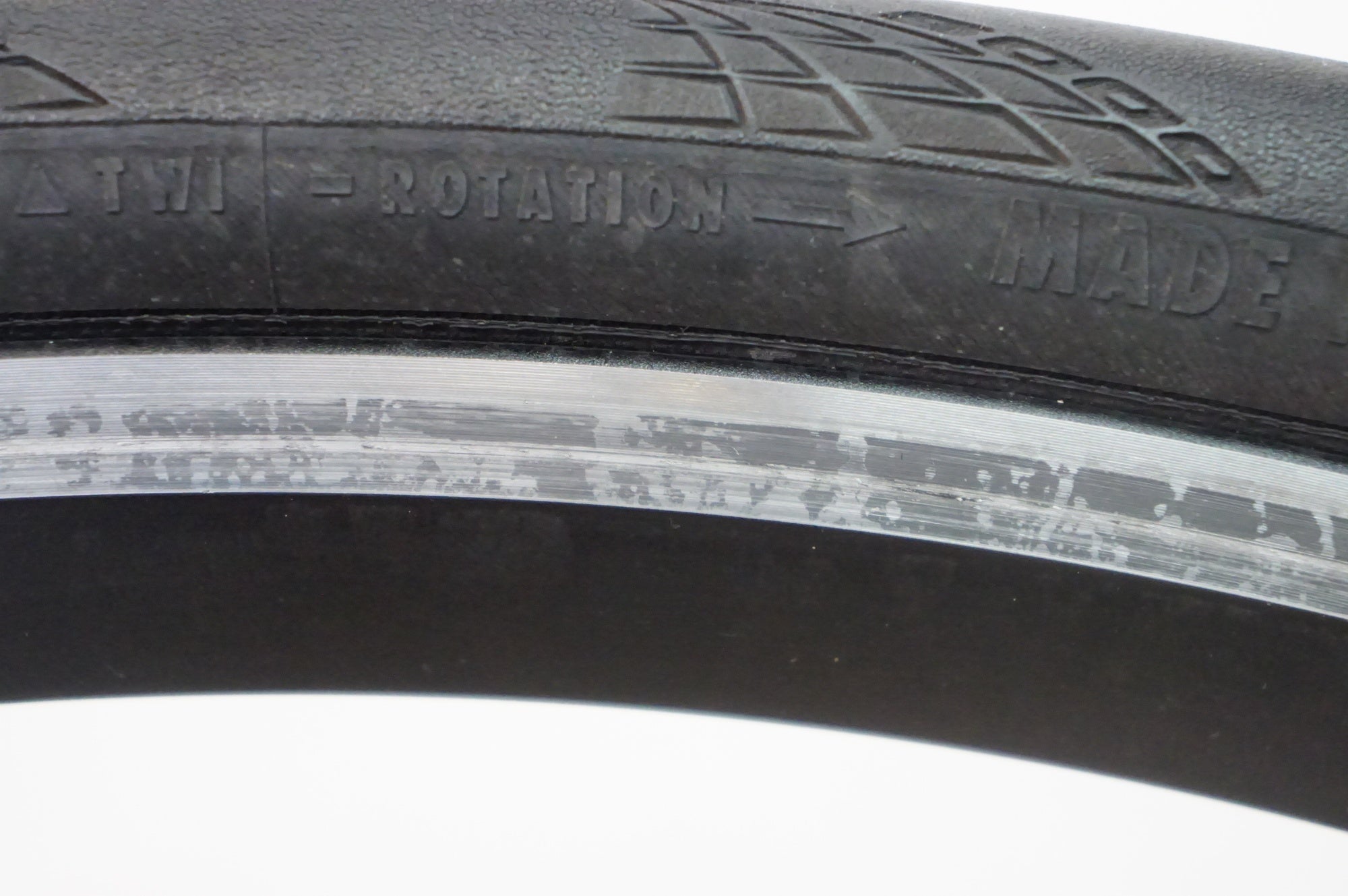 CAMPAGNOLO 「カンパニョーロ」 ZONDA C17 シマノ11/12速 ホイールセット / 熊谷本店