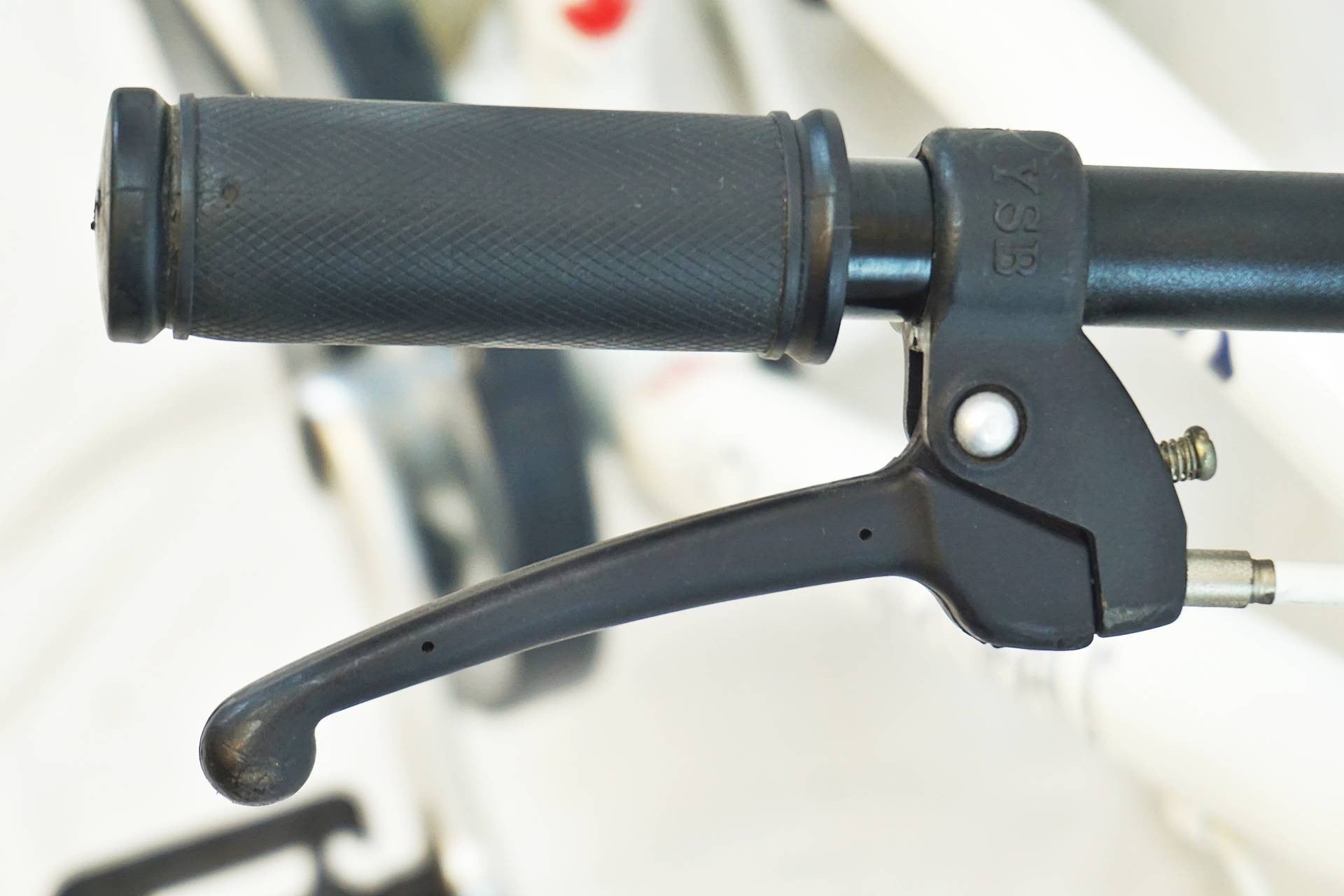 LOUIS GARNEAU 「ルイガノ」 K18 LITE 2020年モデル 18インチ キッズバイク / 有明ガーデン店