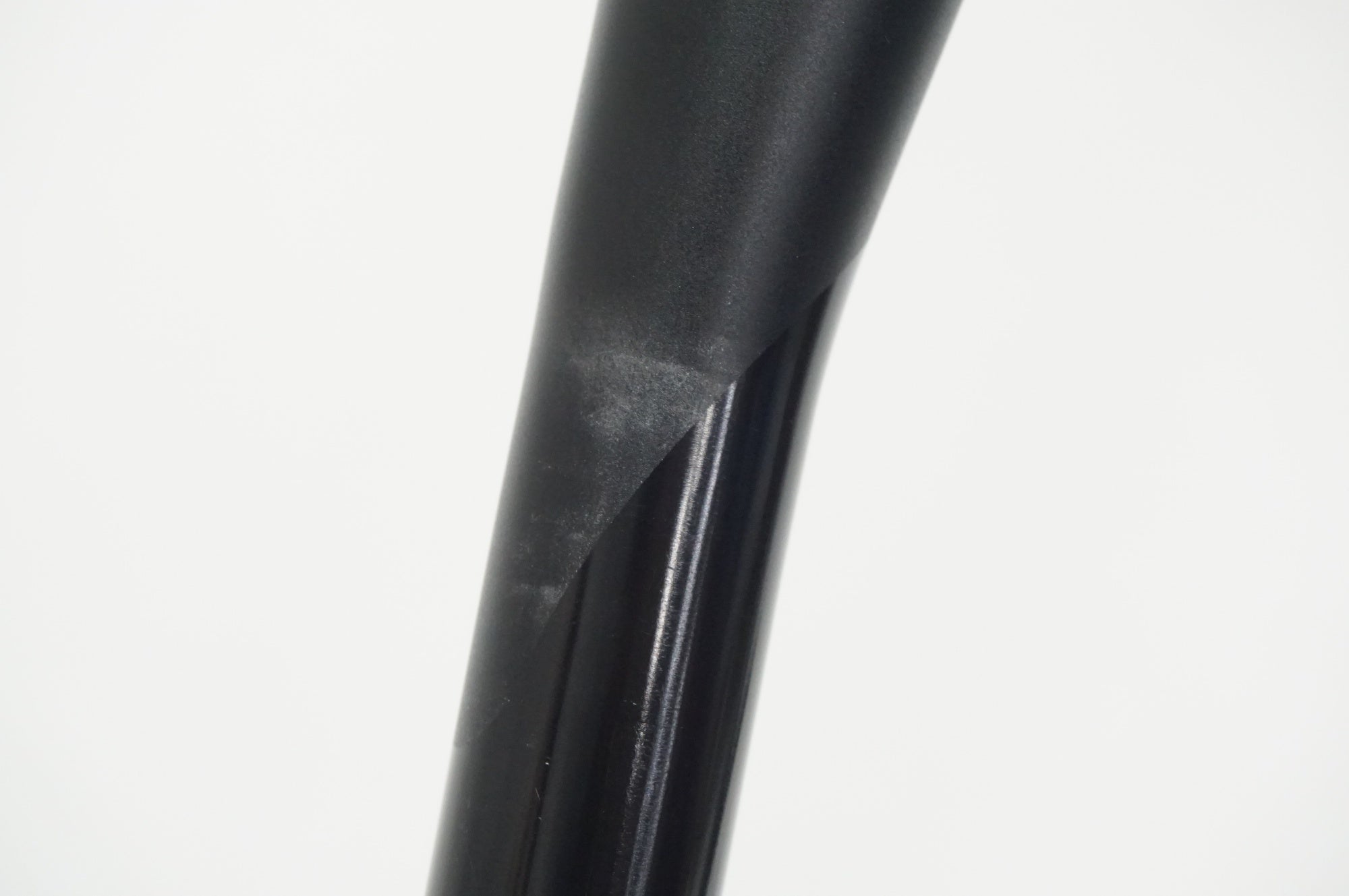 SPECIALIZED 「スペシャライズド」 XC φ31.8mm 560mm フラットバーハンドル / 福岡店