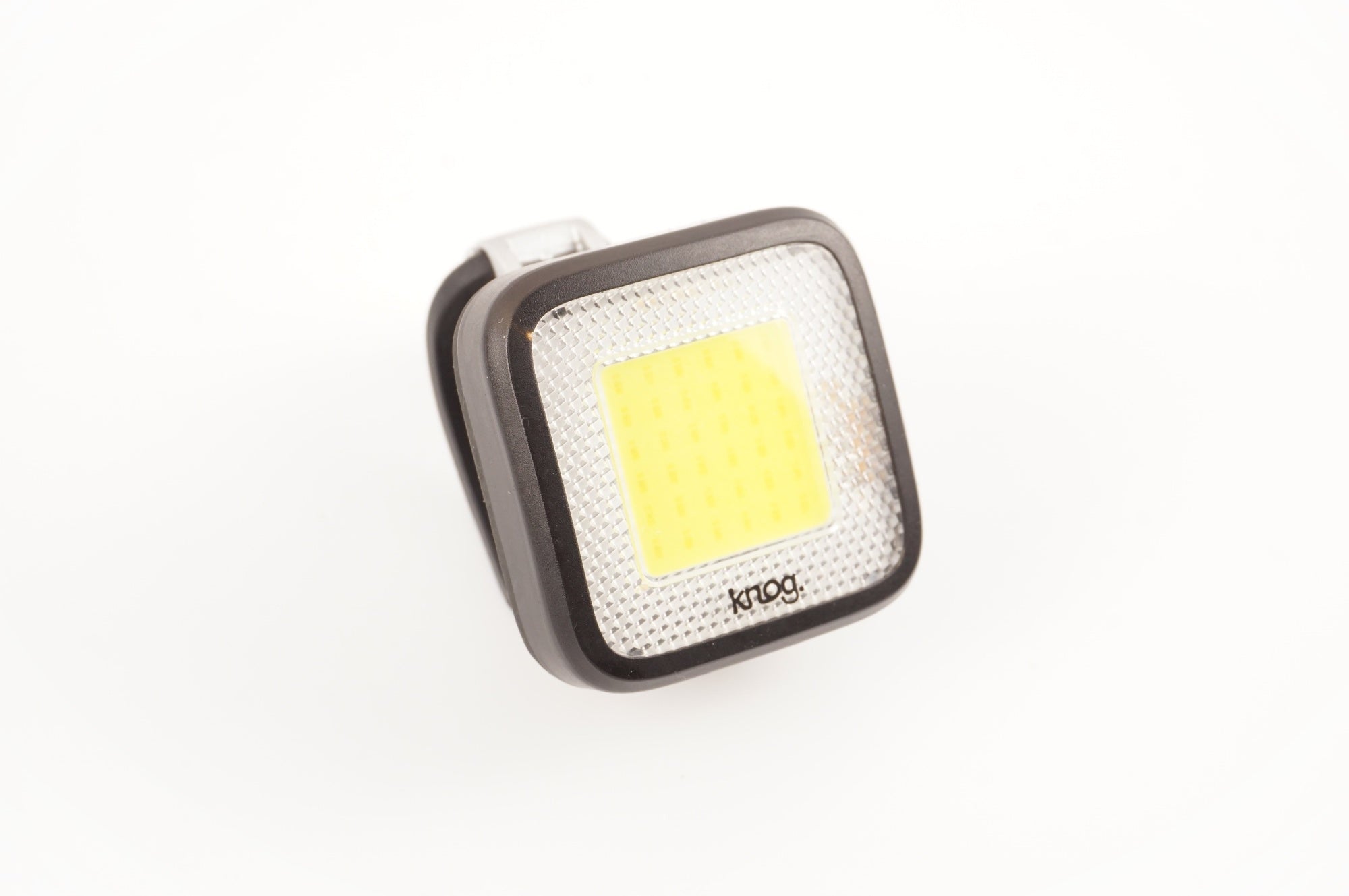 KNOG 「ノグ」 BLINDER フロントライト / 中目黒店 ｜ バイチャリ公式