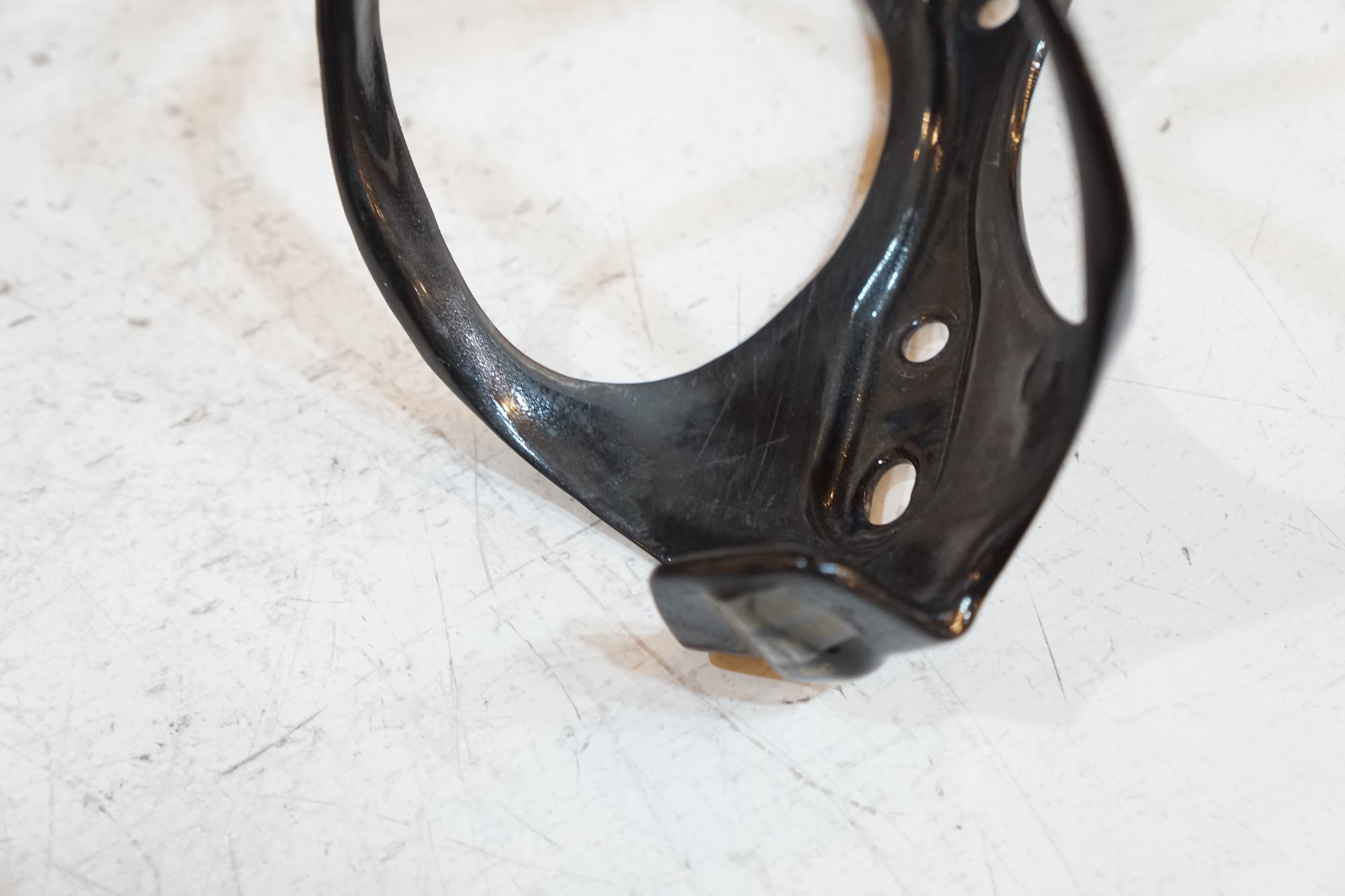 ARUNDEL 「アランデル」 カーボンボトルケージセット / バイチャリ浦和ベース