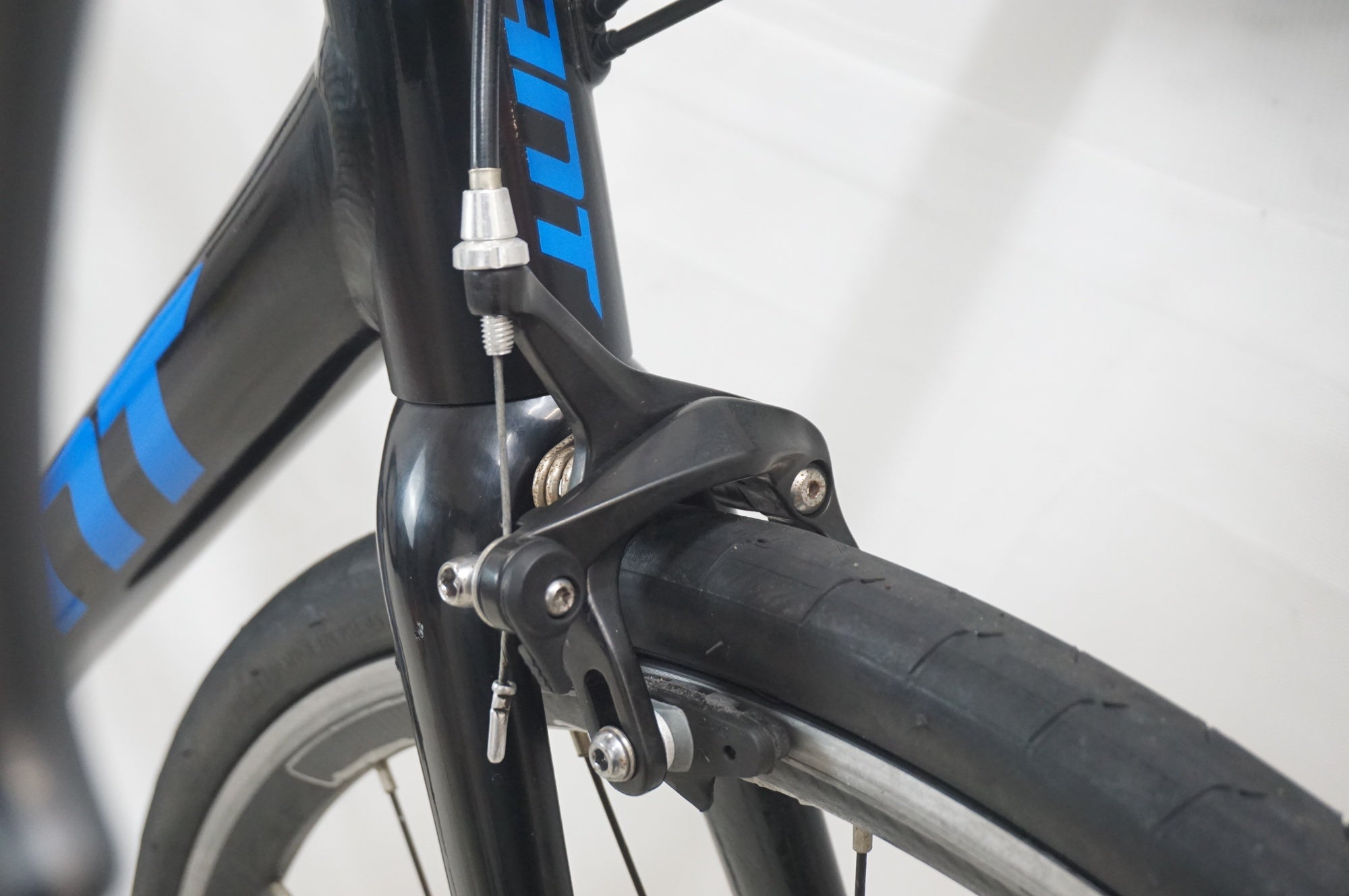 GIANT 「ジャイアント」 CONTEND2 2021年モデル ロードバイク / 福岡店