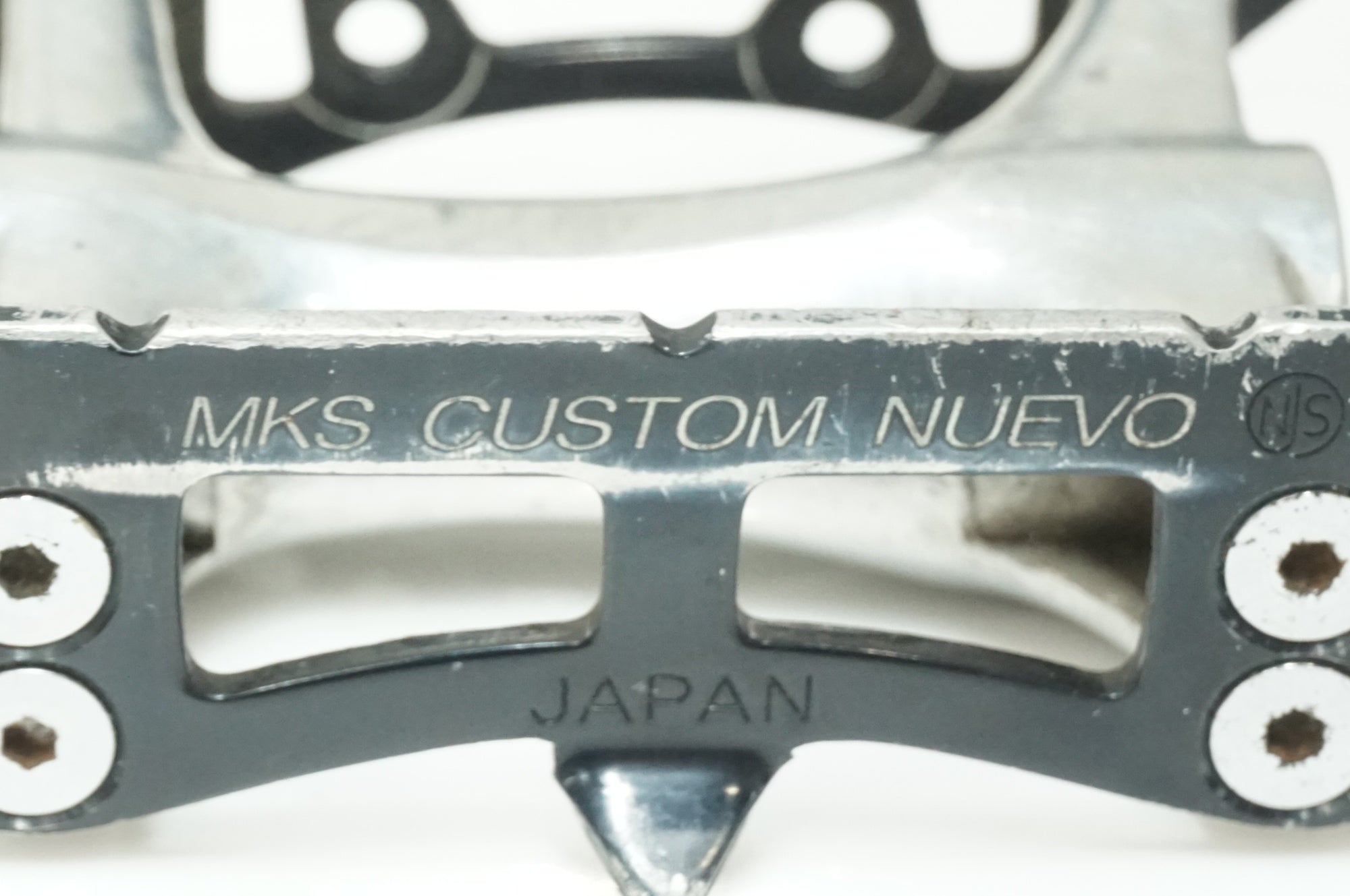 MKS 「ミカシマ」 CUSTOM NUEVO NJS ペダル / 大宮店