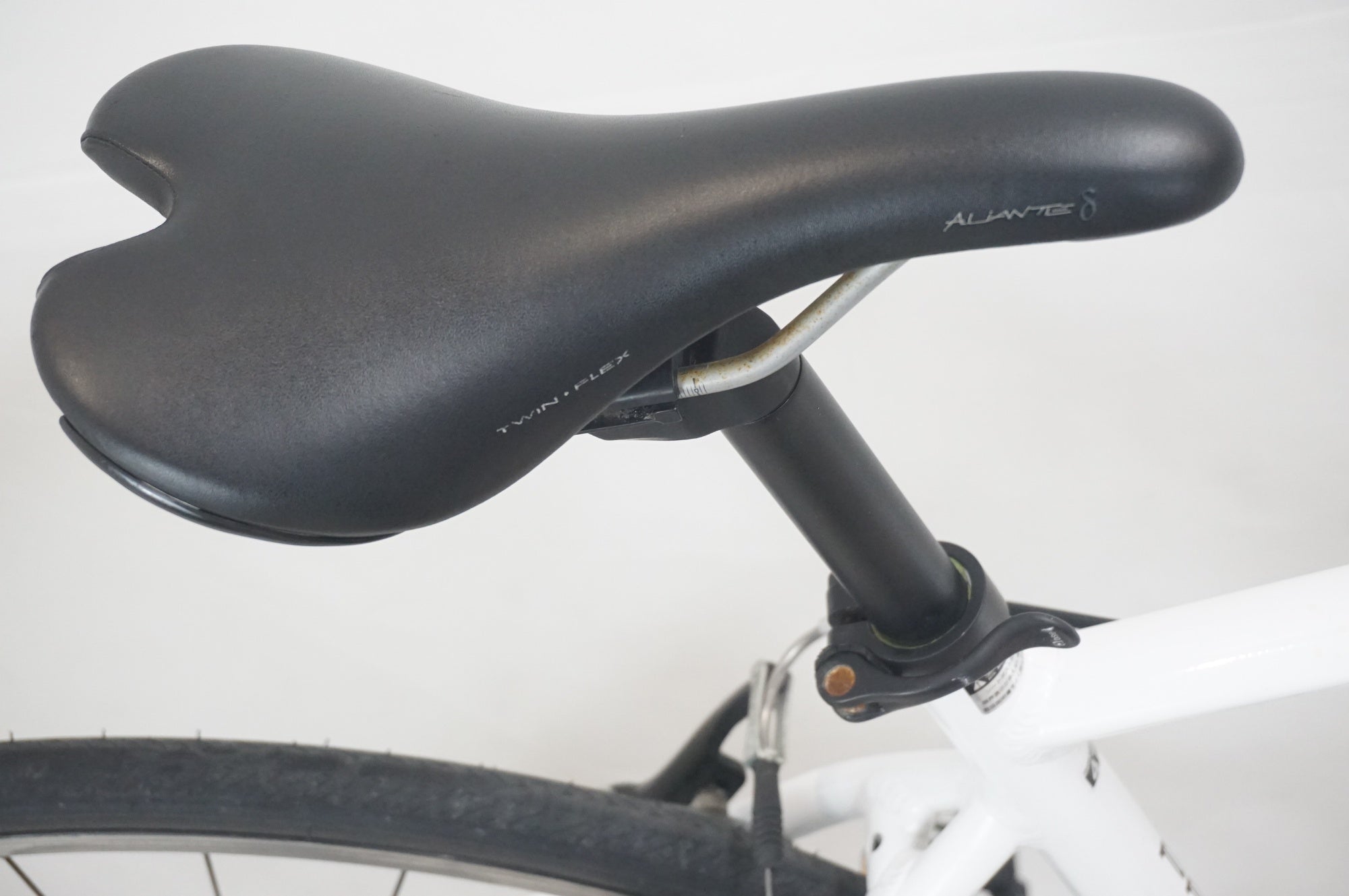 ASAHI 「アサヒ」 PRECISION SPORT 2019年モデル クロスバイク / 福岡店