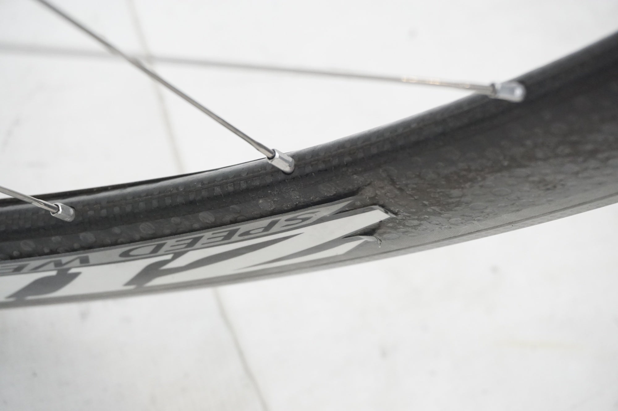 ZIPP 「ジップ」 404リム CHRIS KING ハブ シマノ11速 ホイールセット / 福岡店