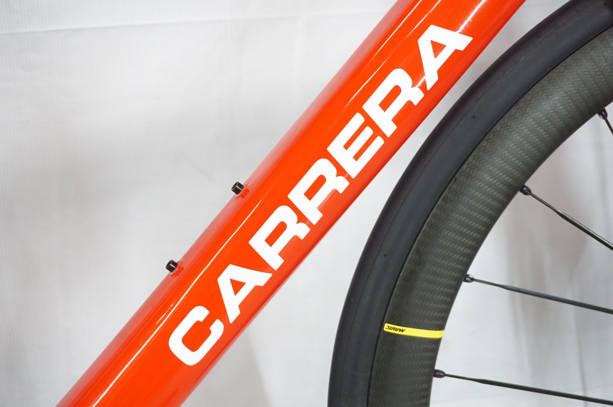 CARRERA 「カレラ」 PHIBRA DISC ULTEGRA R8170 2022年モデル ロードバイク / 阪急塚口店