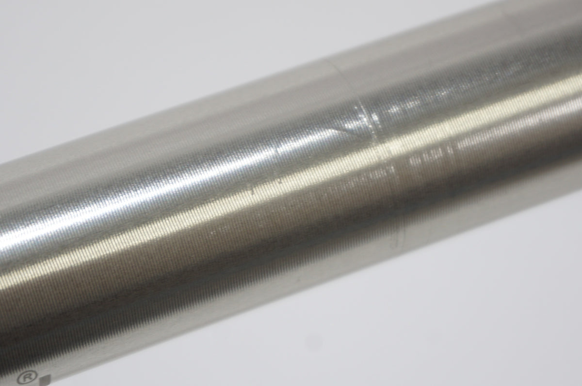 THOMSON 「トムソン」 ELITE SP-E102 φ27.2 250mm シートポスト / AKIBA店