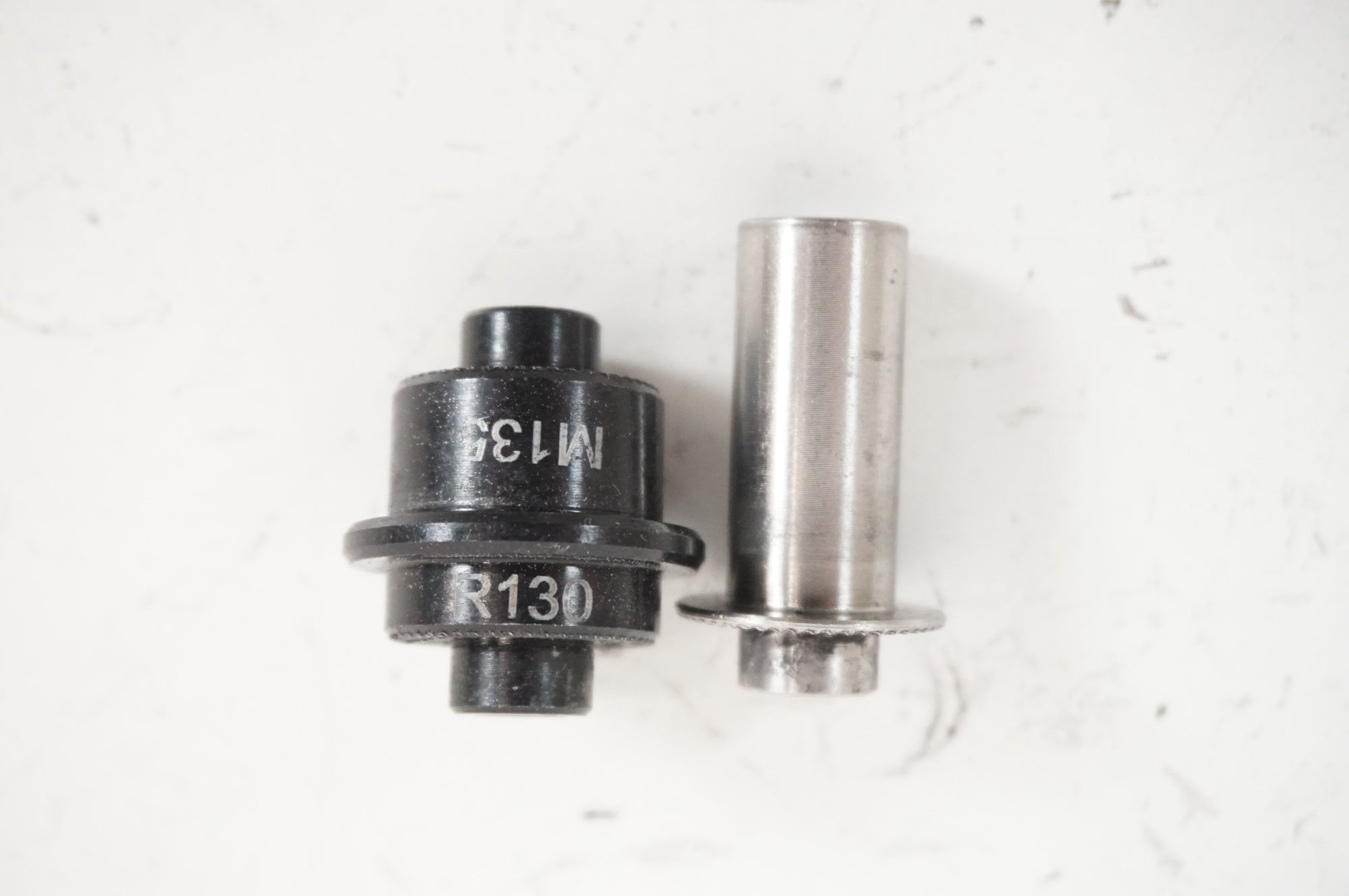 WAHOO 「ワフー」 KICKR V4 WF113 スマートトレーナー / 宇都宮店