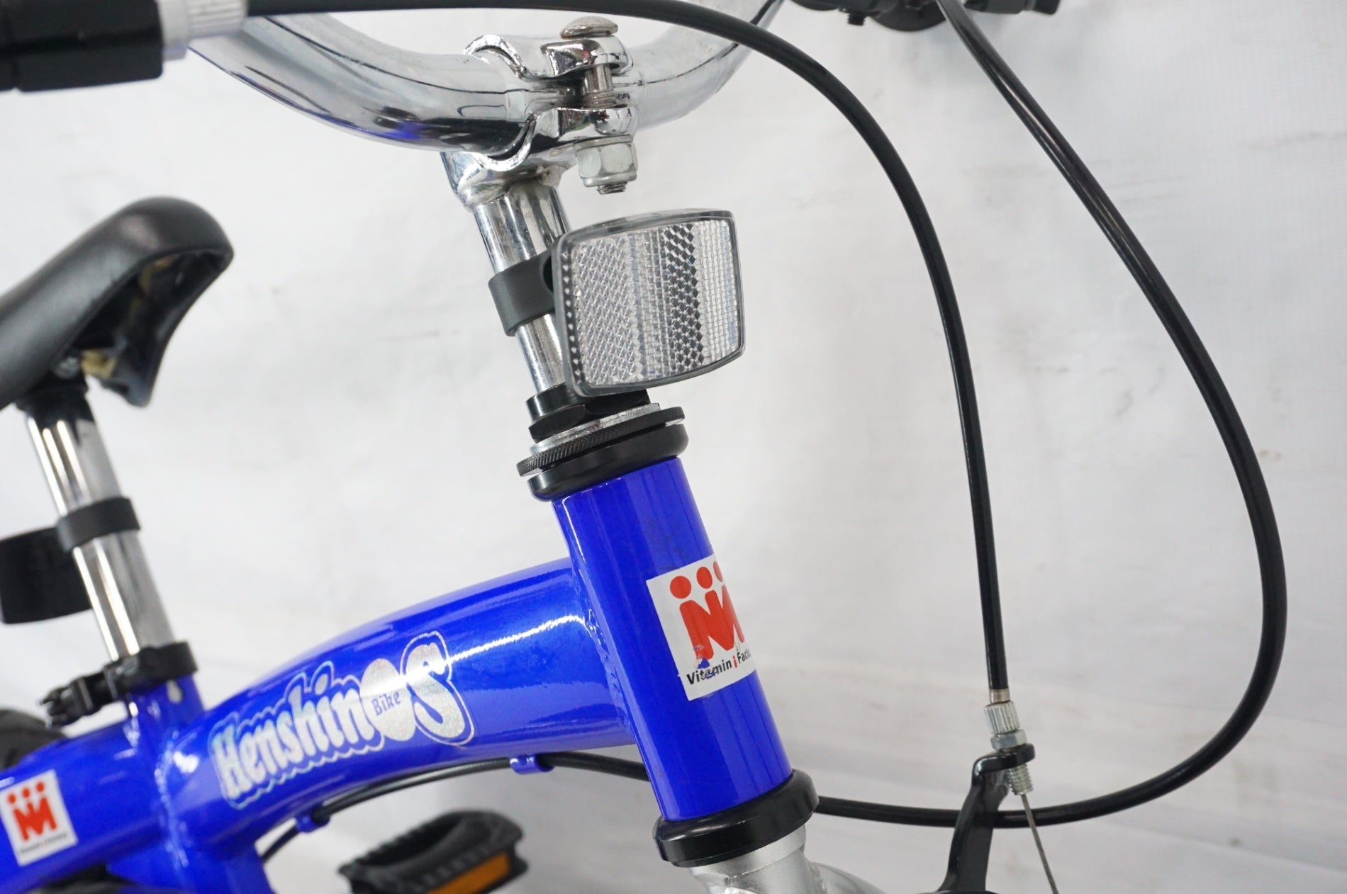 ビタミンiファクトリー 「ビタミンアイファクトリー」 へんしんバイクS 2018年モデル 10インチ キッズバイク / 阪急塚口店