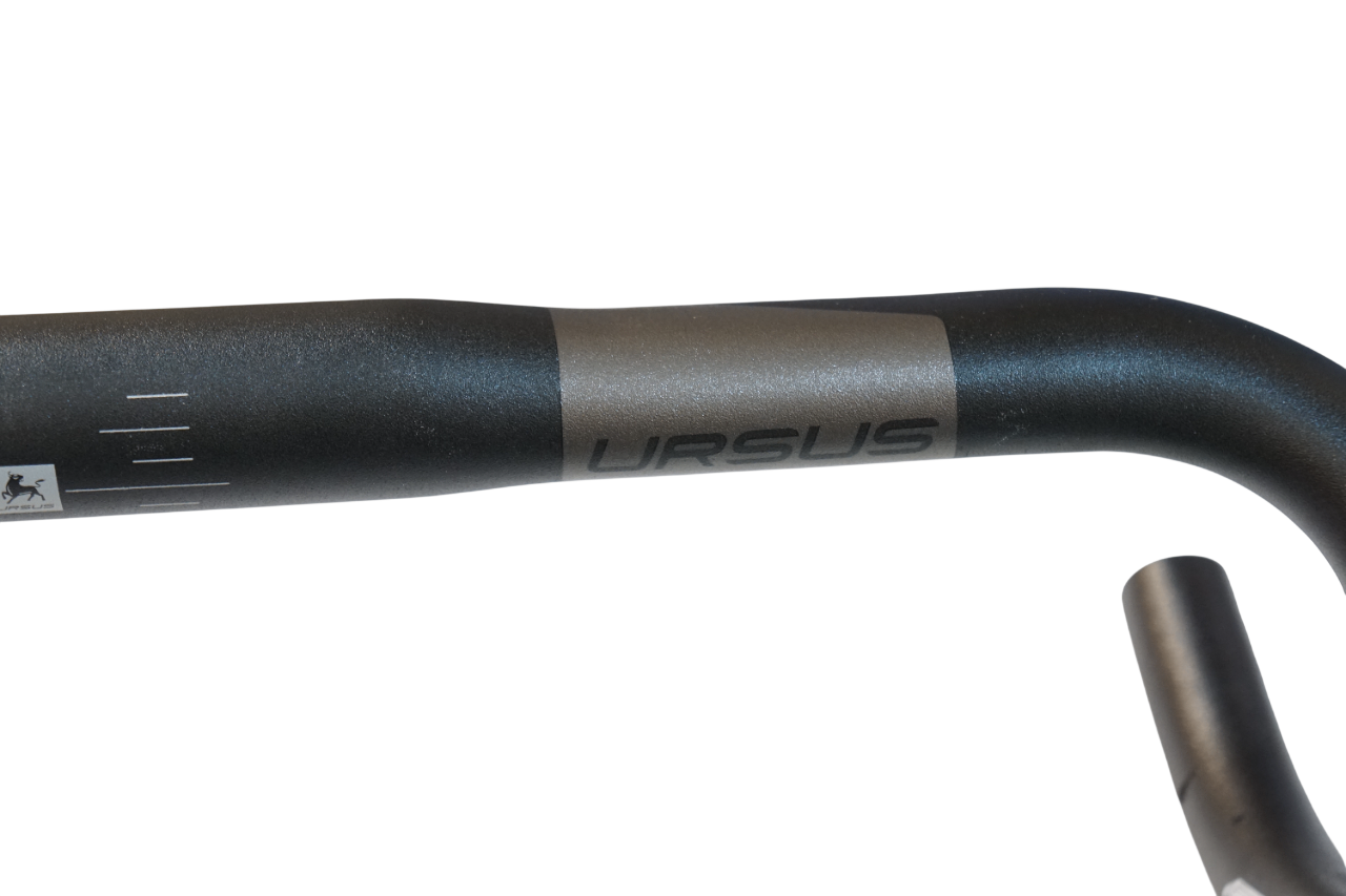 URSUS 「ウルサス」 MAGNUS H.300 φ31.8 420mm ハンドル / バイチャリ浦和ベース