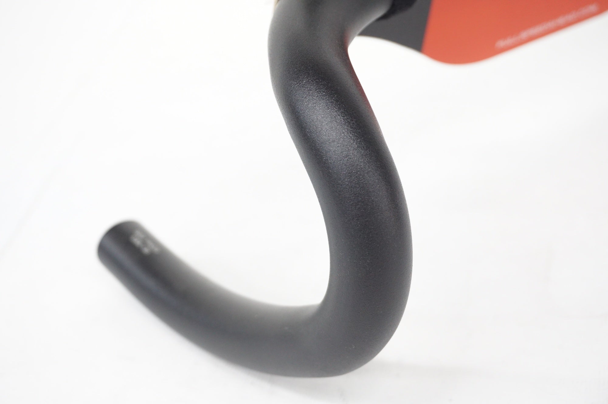 FSA 「エフエスエー」 GOSSAMER COMPACT φ31.8 420mm ハンドル / 阪急塚口店