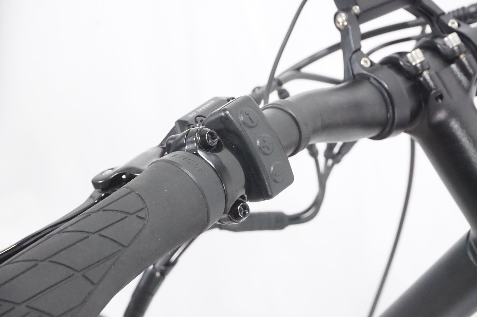 BESV 「ベスビー」 PS1 2025年モデル 電動アシスト自転車 / AKIBA店