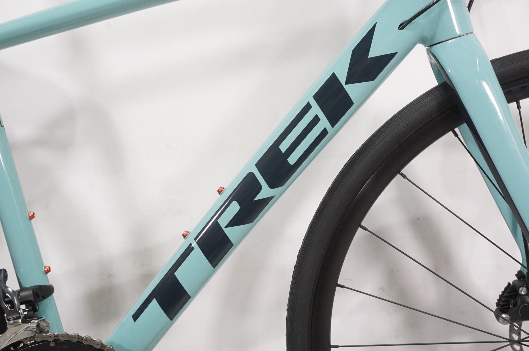 TREK 「トレック」 DOMANE AL4 DISC 2023年モデル ロードバイク / AKIBA店