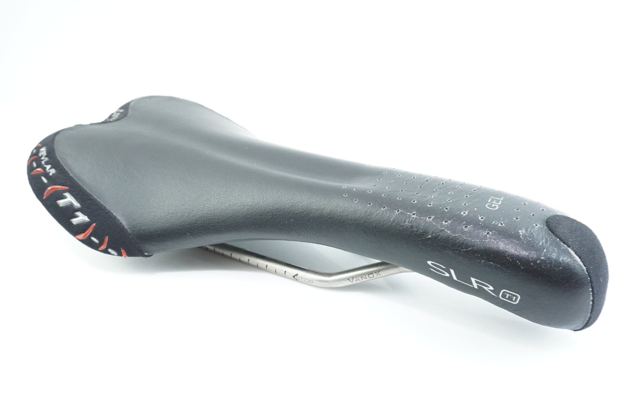 サルセーション SELLE ITALIA 「セライタリア」 SLR T1 KEVLAR サドル / 中目黒店
