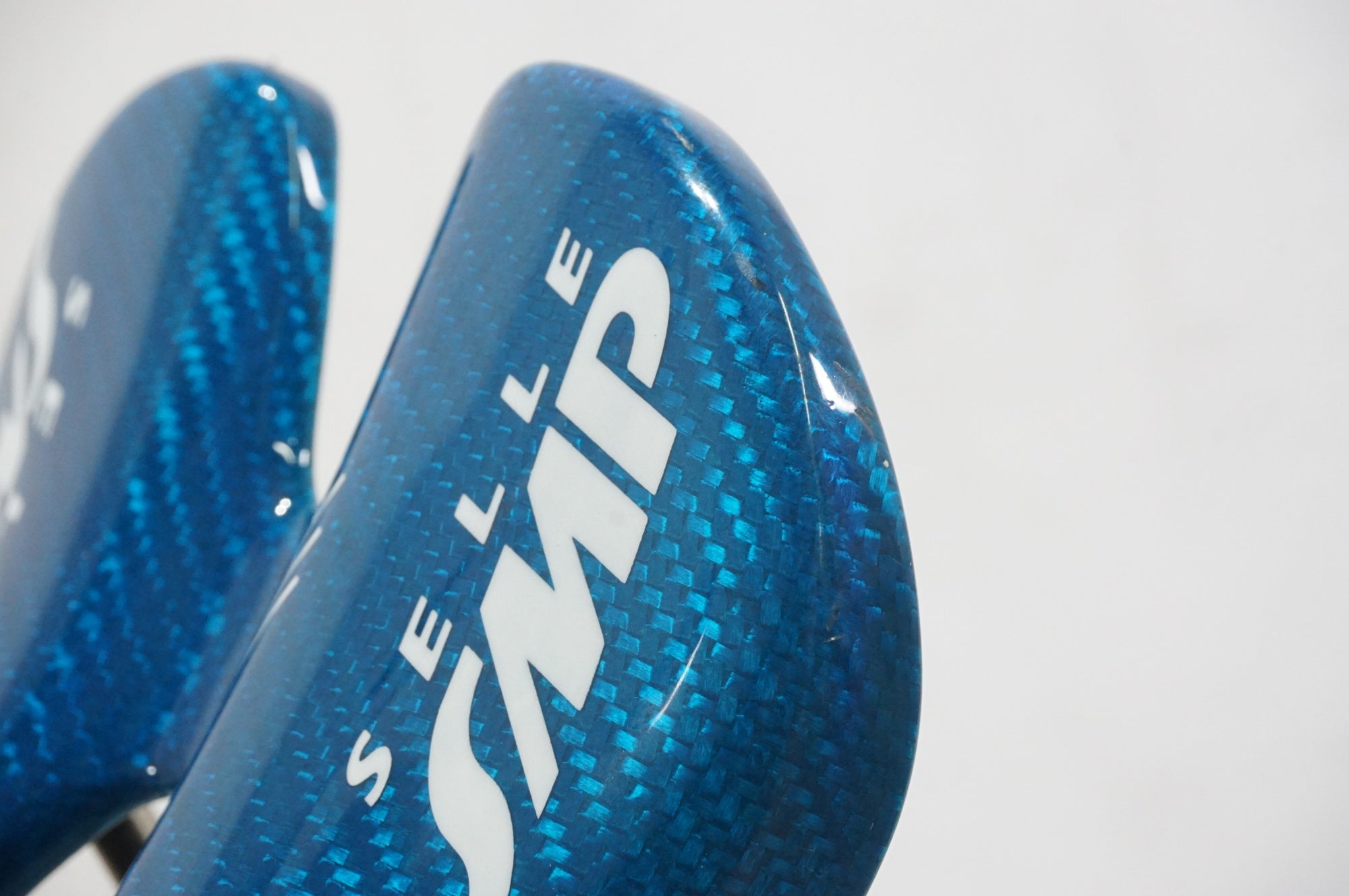 ジャンク品 SELLE SMP 「セラエスエムピー」 CARBON サドル / AKIBA店