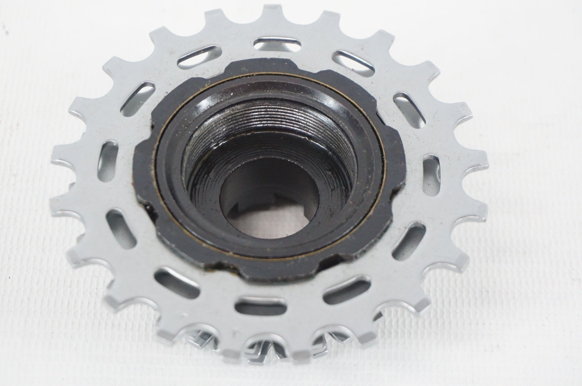 SUNTOUR 「サンツアー」 WINNER PRO ボスフリー / 阪急塚口店