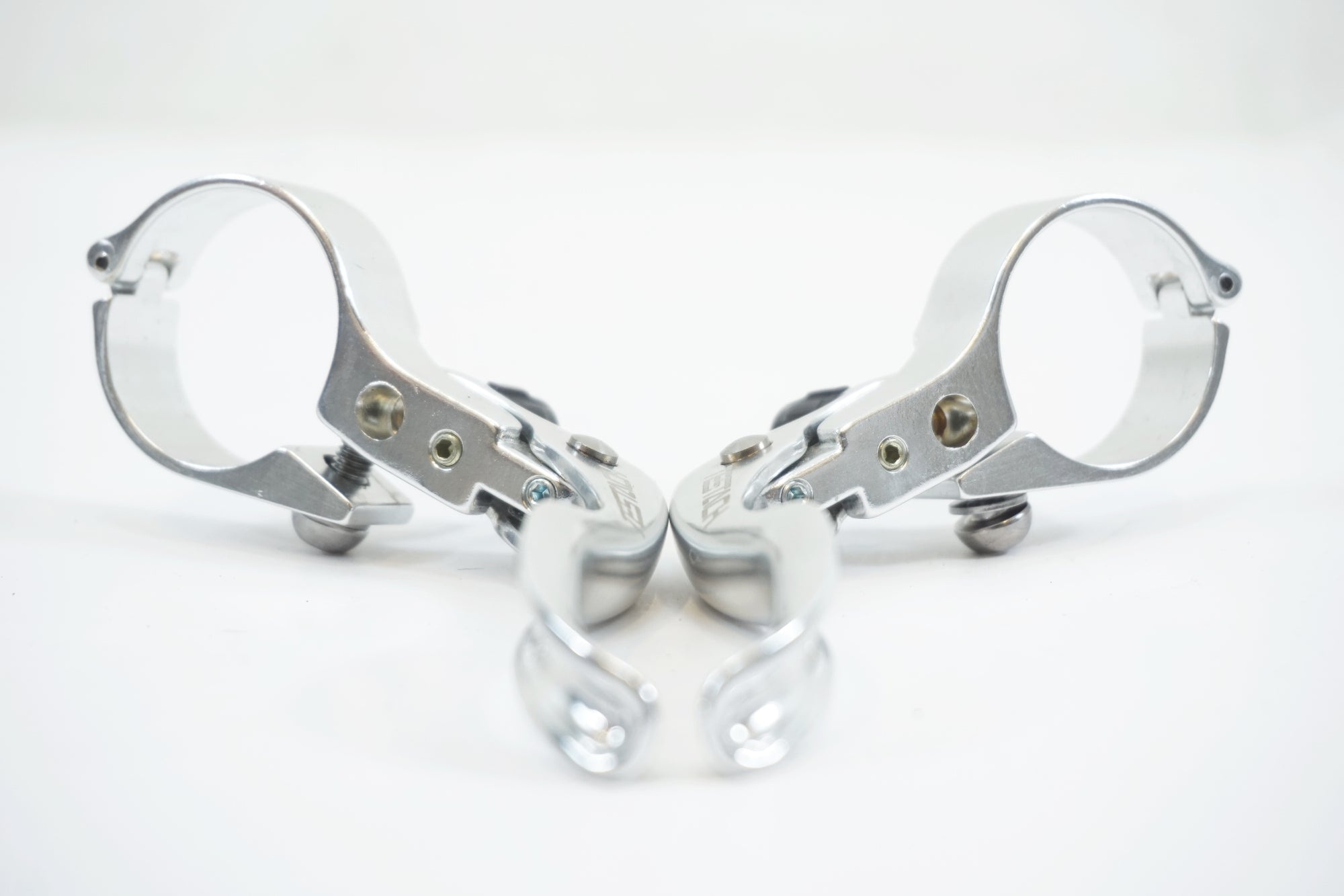 TESTACH 「テスタッチ」 RL720 ブレーキレバーセット / 有明ガーデン店