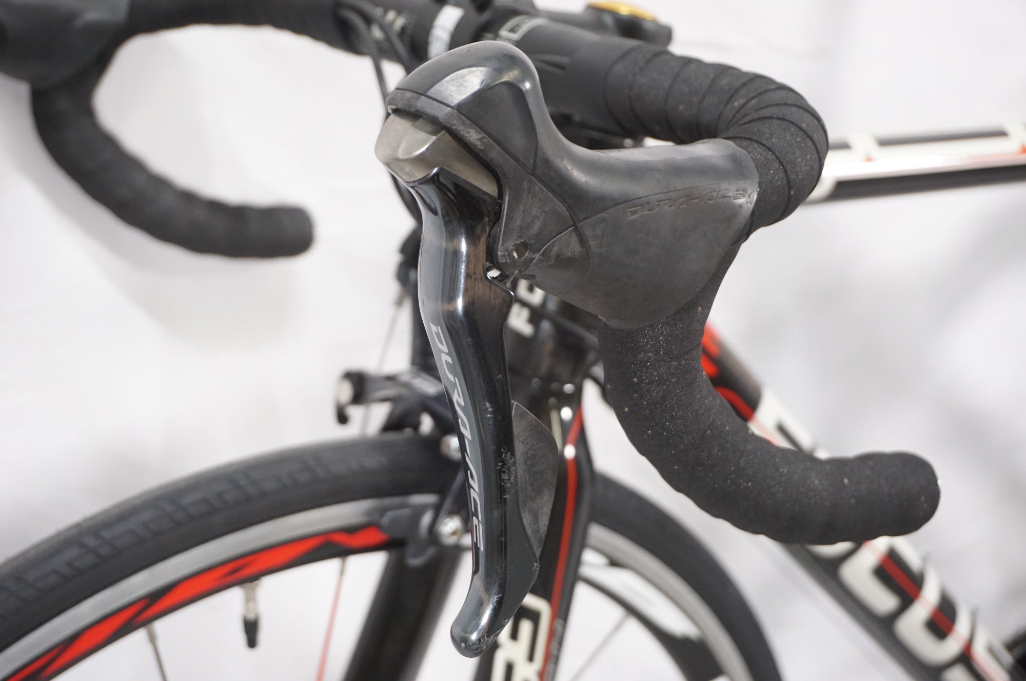 FOCUS 「フォーカス」 IZALCO TEAM 2008年モデル カスタム ロードバイク / AKIBA店