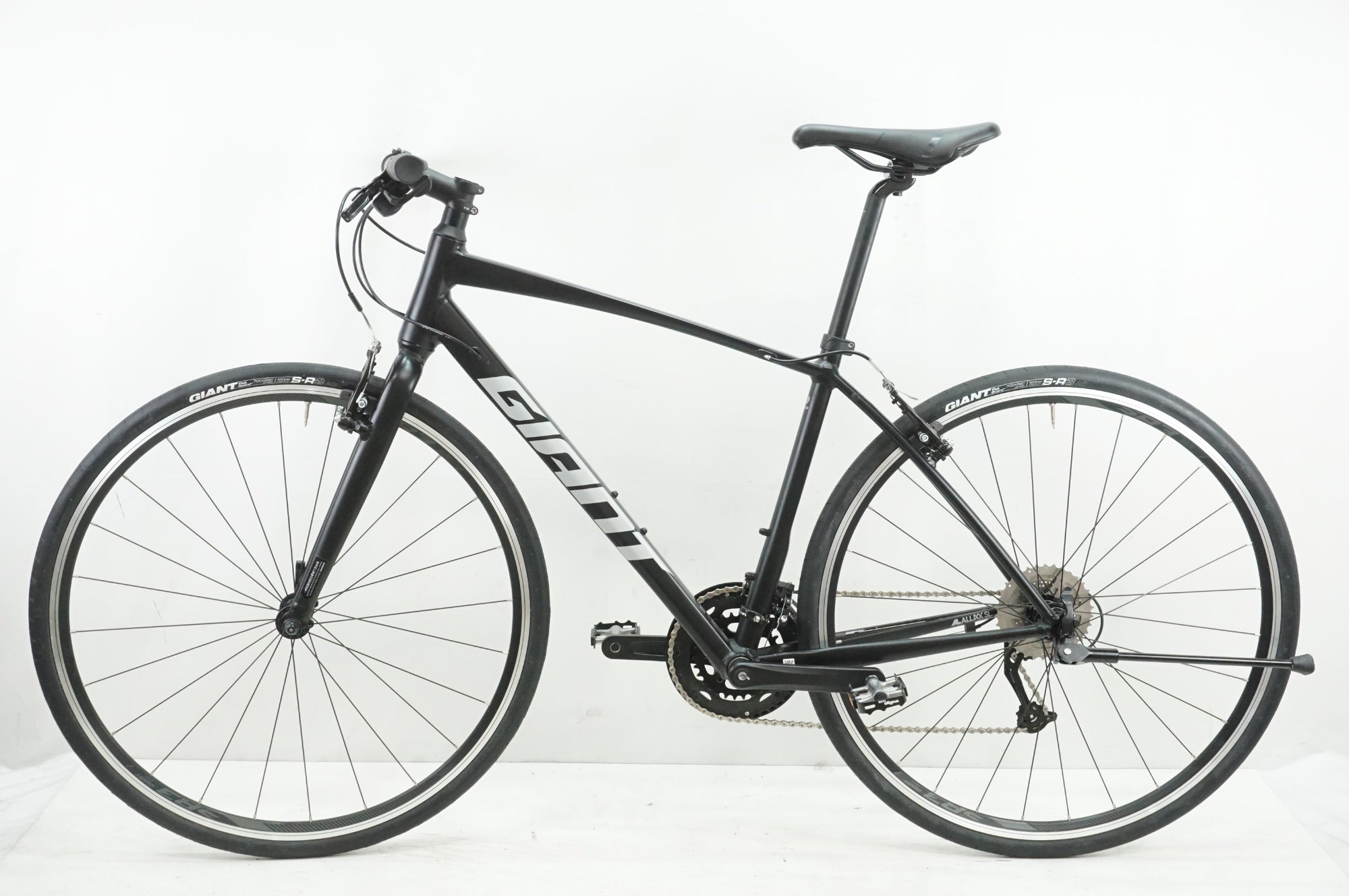 GIANT 「ジャイアント」 ESCAPE RX 3 2021年モデル クロスバイク / 大宮店