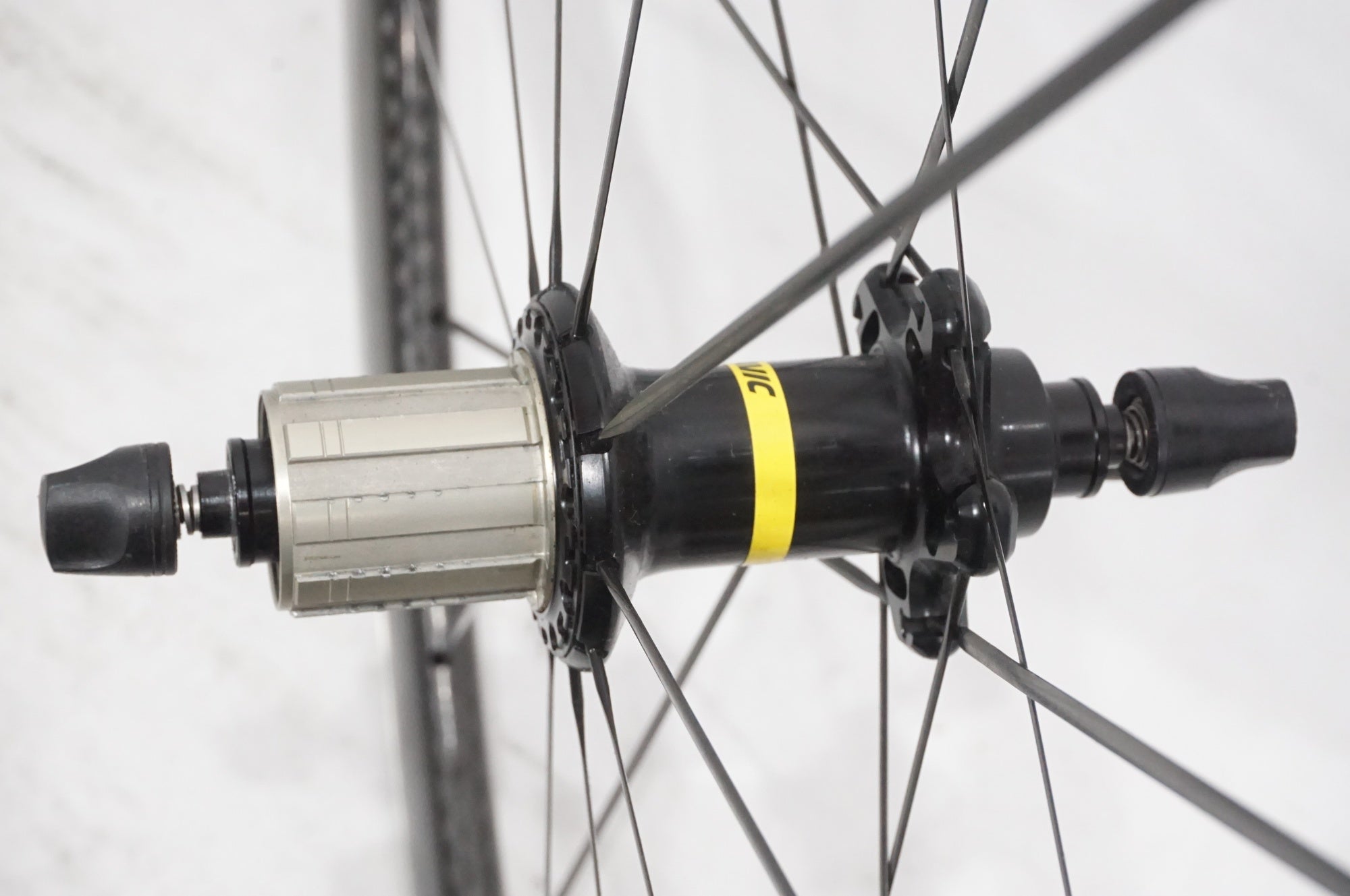 MAVIC 「マヴィック」 COSMIC PRO CARBON シマノ11S ホイールセット / AKIBA店