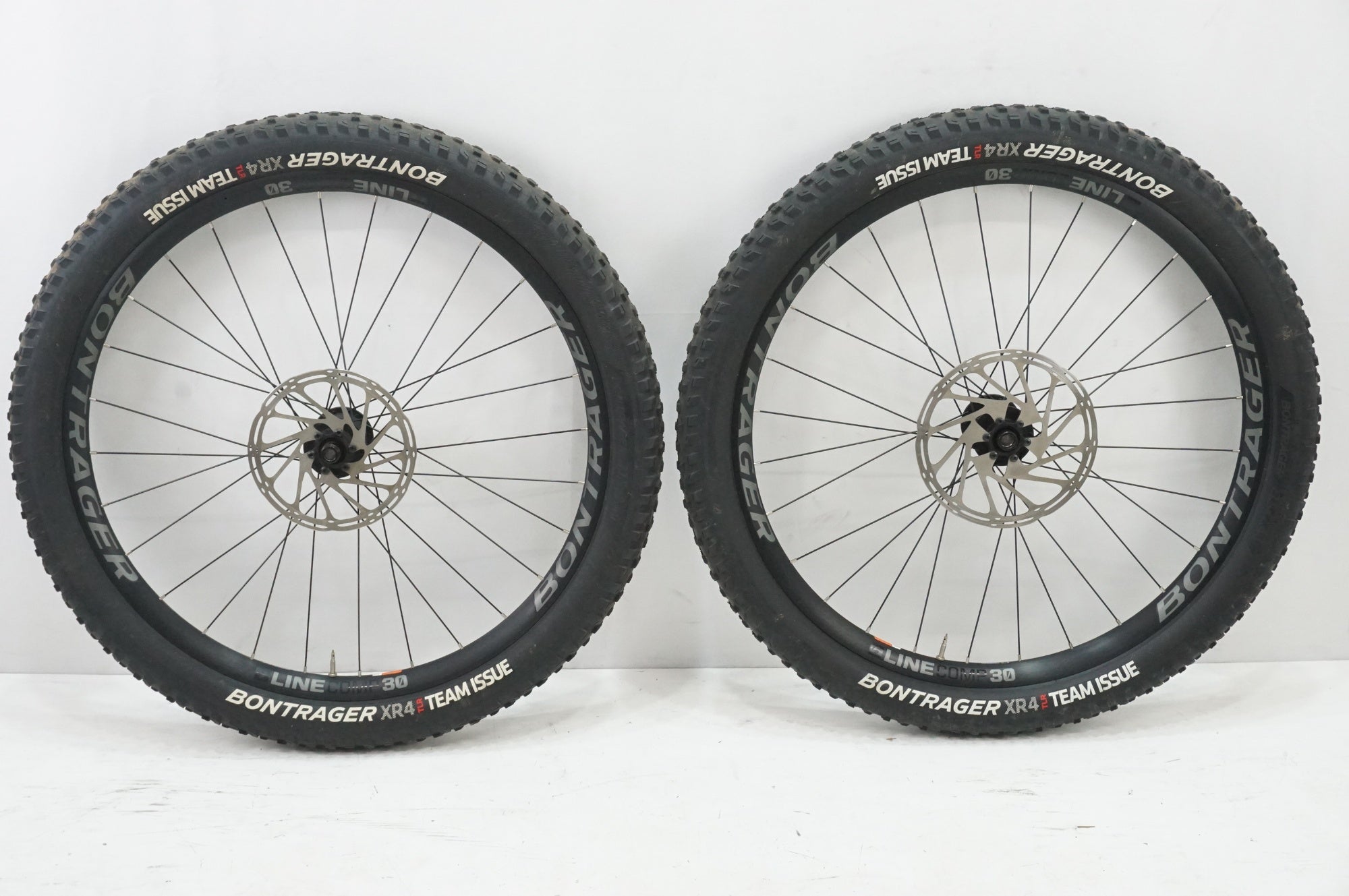 BONTRAGER 「ボントレガー」 LINE COMP30 XDR ホイールセット / 大宮店